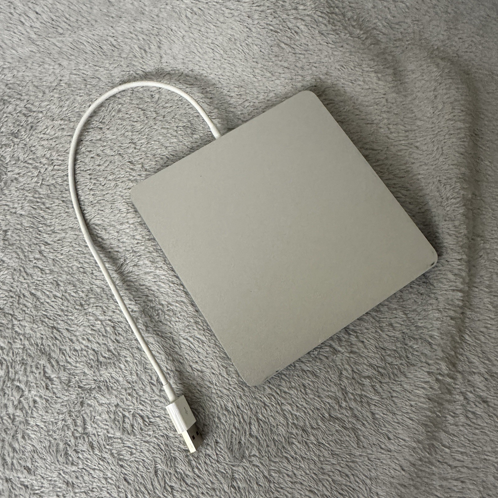 Apple Mac USB SuperDrive - A1379 External CD/DVD Disc Drive