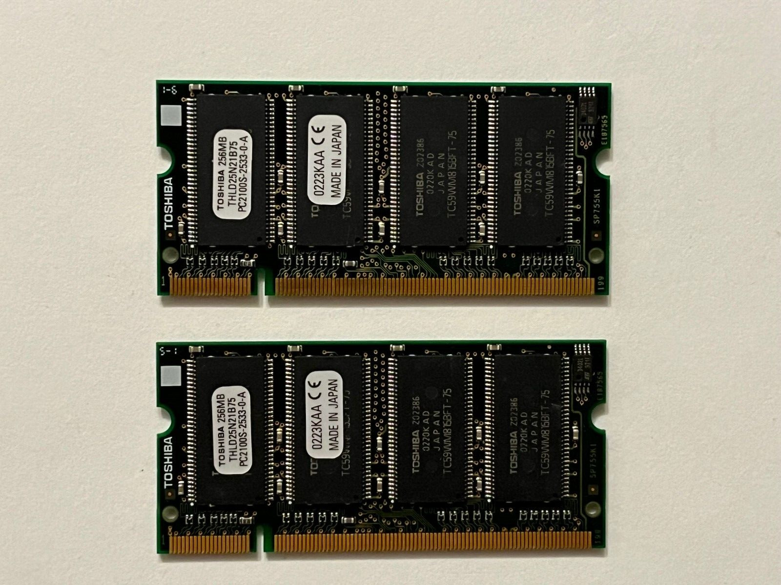 TOSHIBA 512MB 2x256MB THLD25N21B75 PC2100S-2533-0-A GENUINE JAPAN MADE