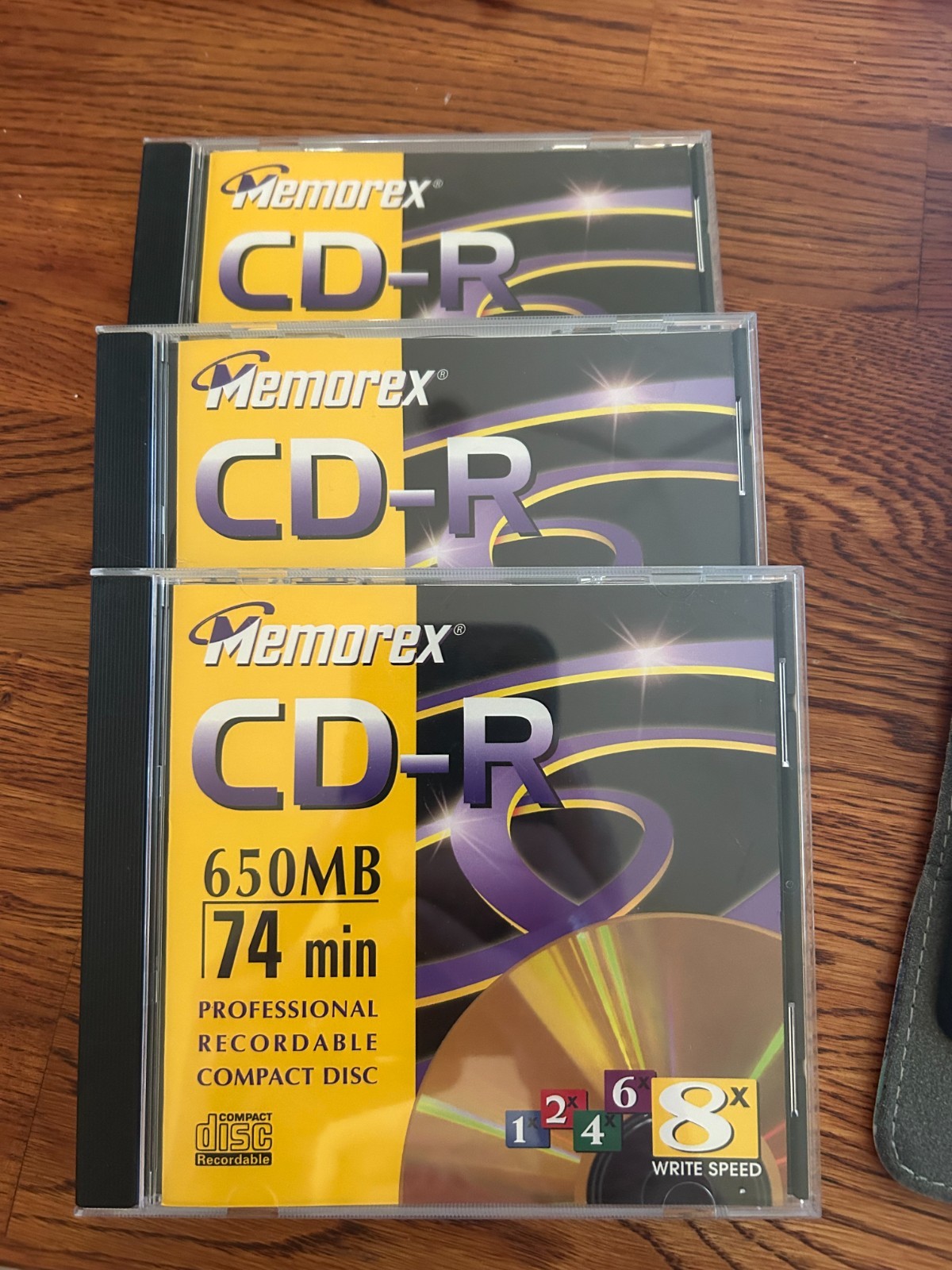 3x Memorex CD-R 650MB 74min Professional Recordable CD AND 1x Imation Cd-R