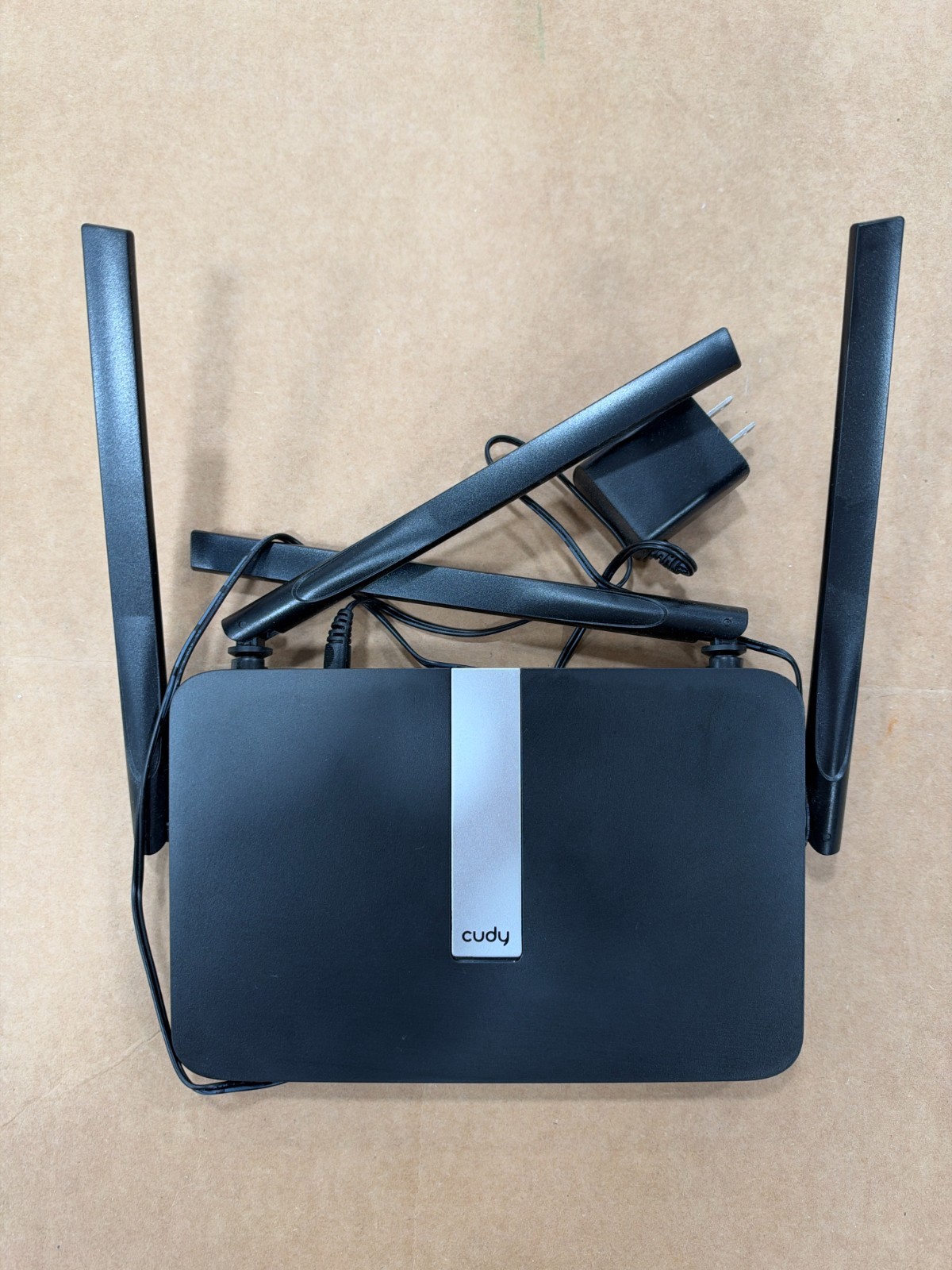 Cudy 4G AC1200 4-Port Wi-Fi 5 Dual-Band Router with SIM Slot, Model: LT500