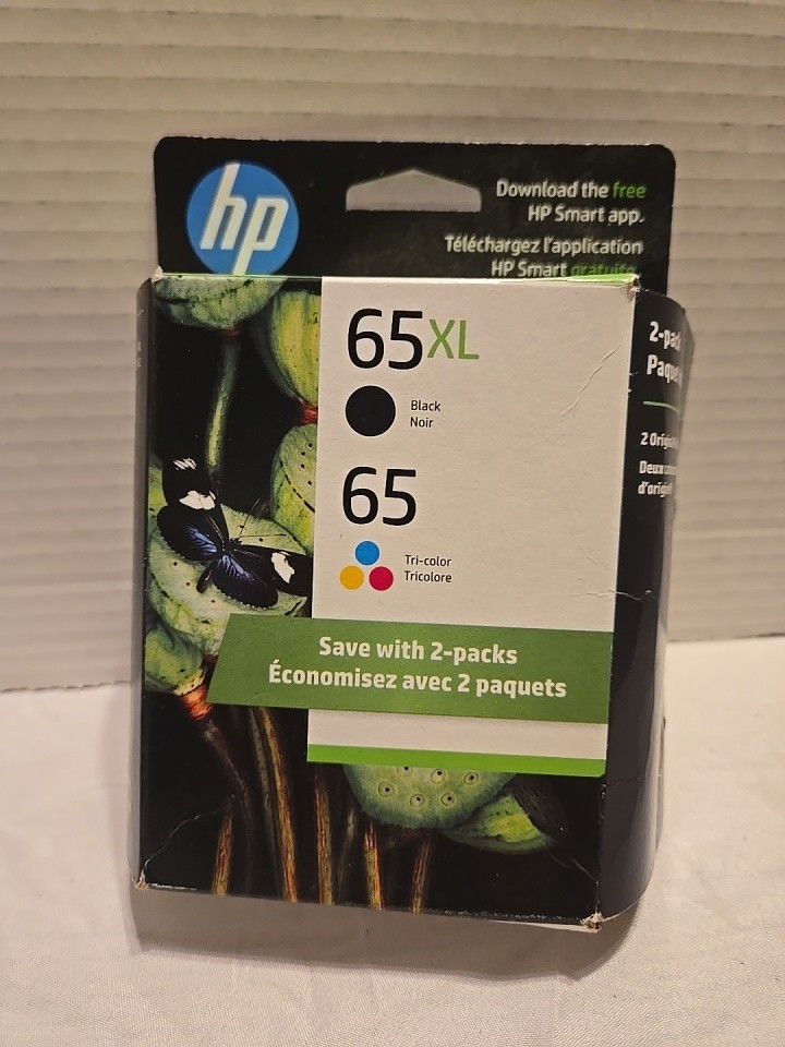 Genuine HP 65XL Black & 65 Tri-Color Ink Catridges 2 Pack Date: May 2025