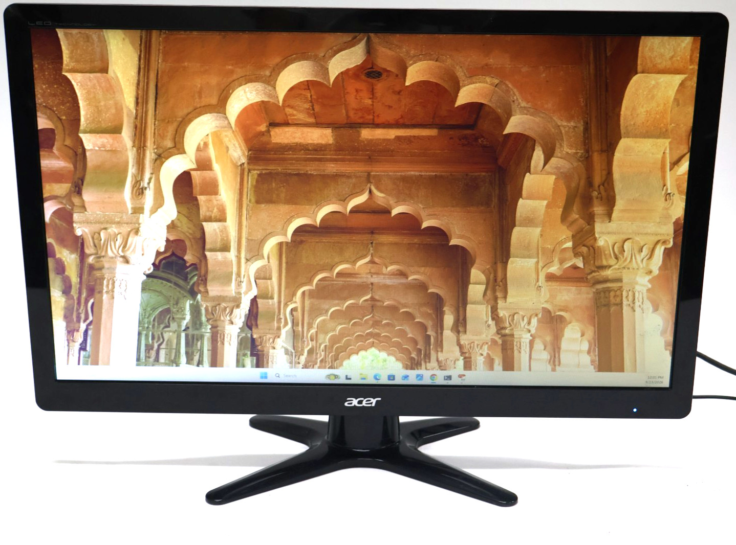 Acer G236HL Bbd 23" Black Widescreen Full HD LCD Monitor w/Stand
