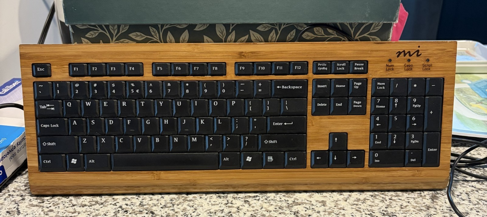 Vintage Micro Innovations KB6100BAM Wired Solid Bamboo Keyboard 104-Key USB.