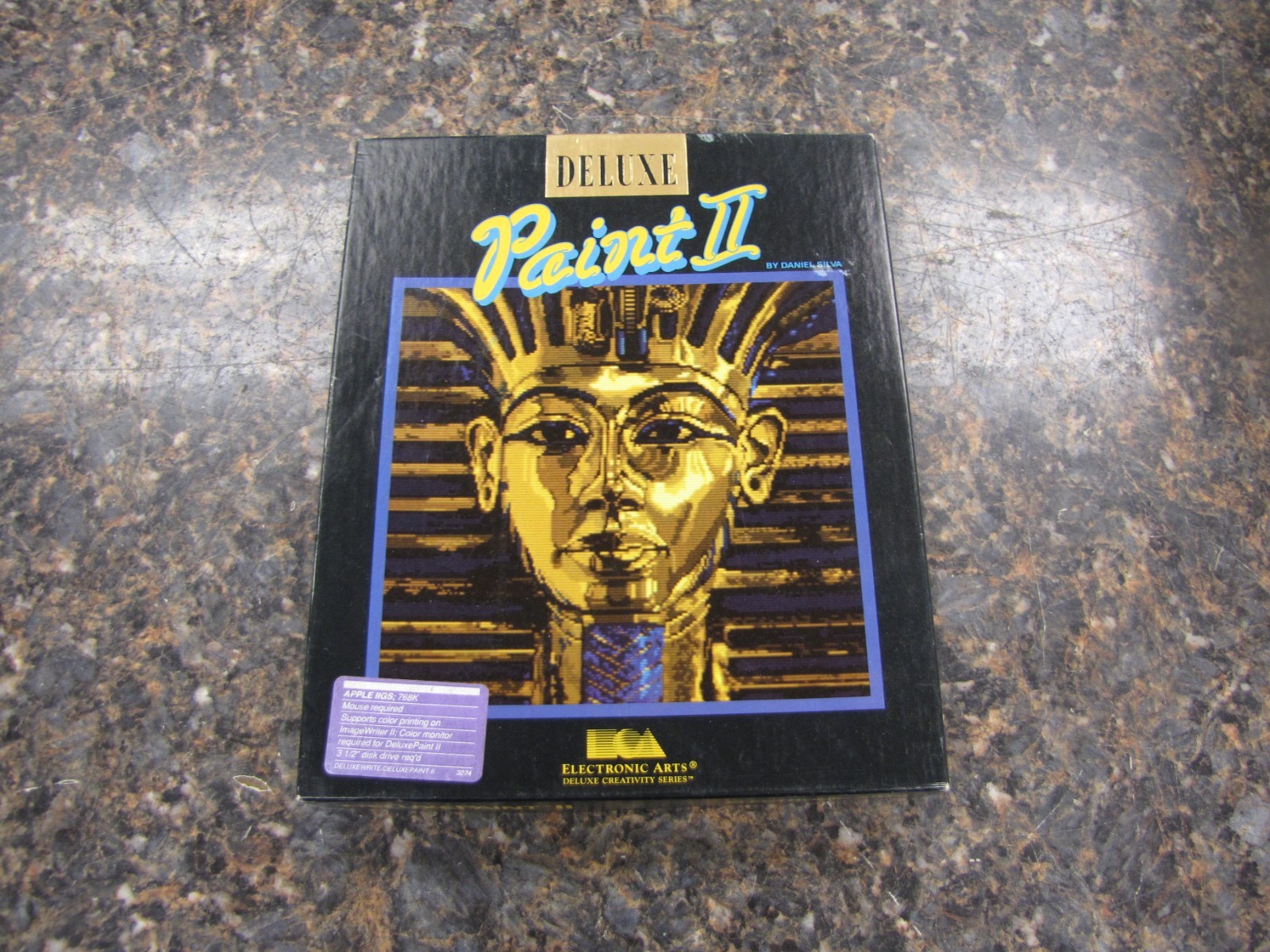 Vintage Apple IIgs Electronic Arts Deluxe Paint II Graphic Design 3.5" Disks Box