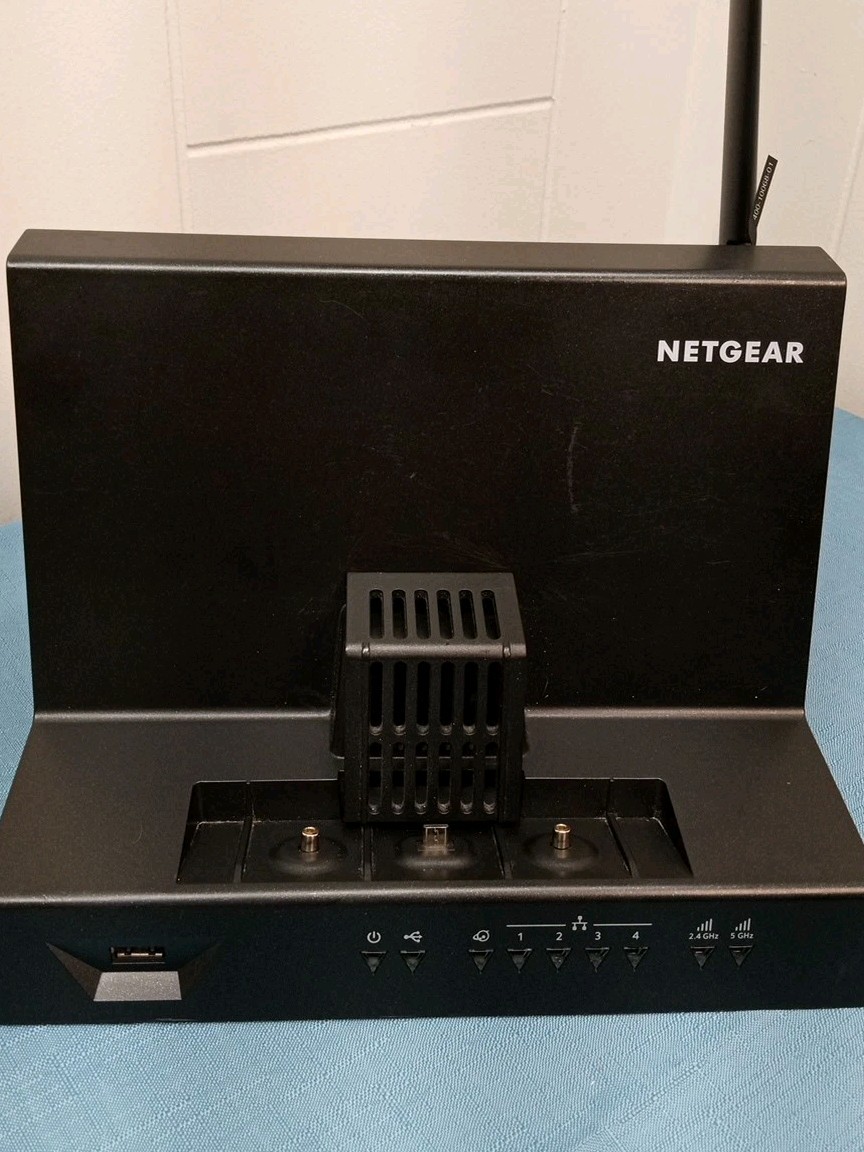 Netgear DC112A AirCard Smart Cradle 