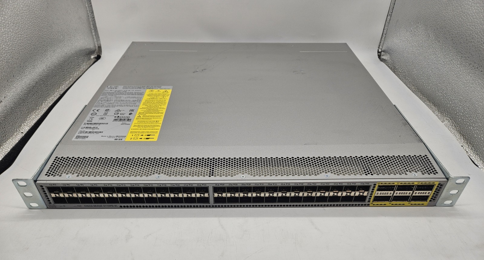Cisco Nexus 3172PQ 48-Port SFP+ & 6-Port QSFP+ Network Switch N3K-C3172PQ-XL