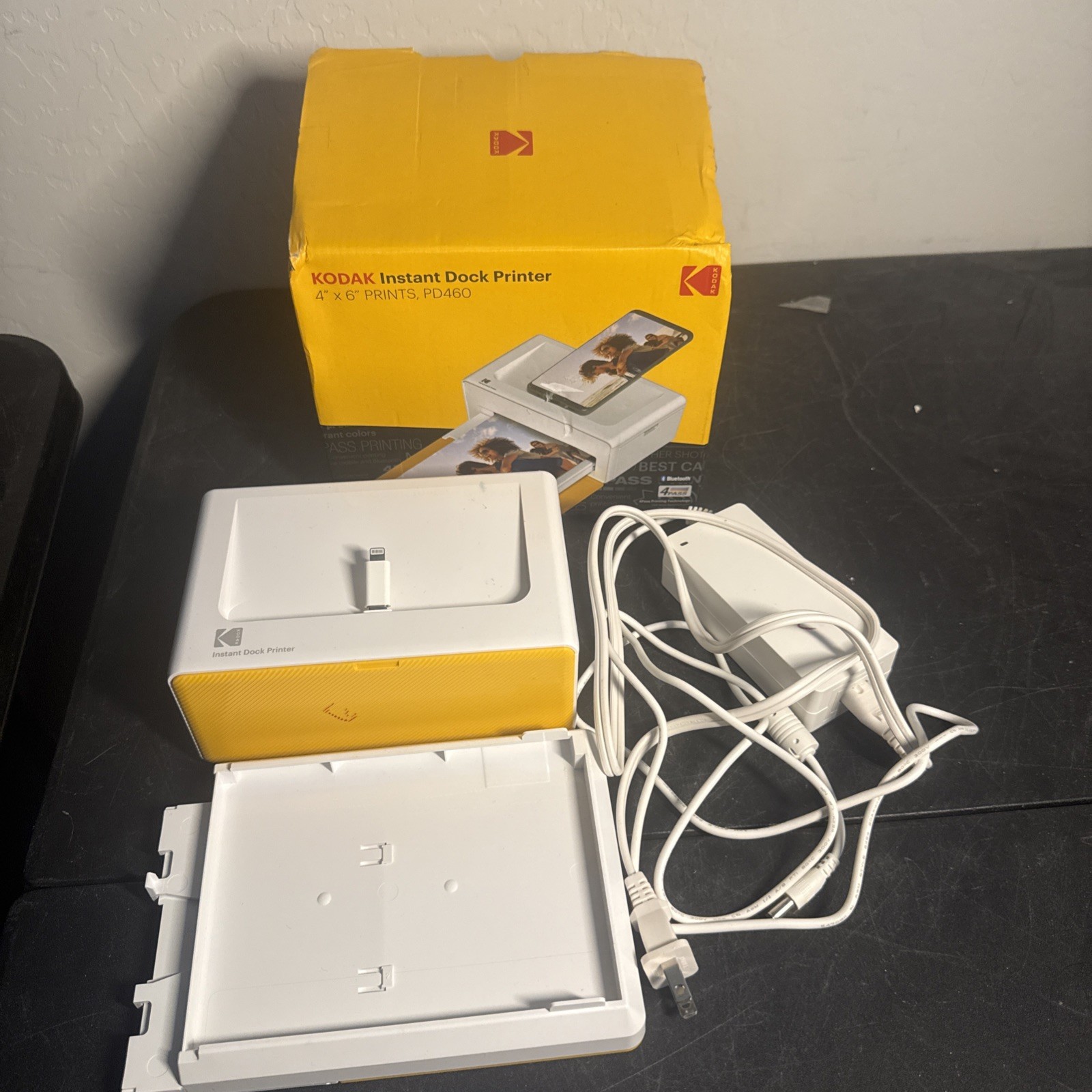 KODAK Dock Printer PD460 Portable Instant 4x6 Photo Printer Bluetooth