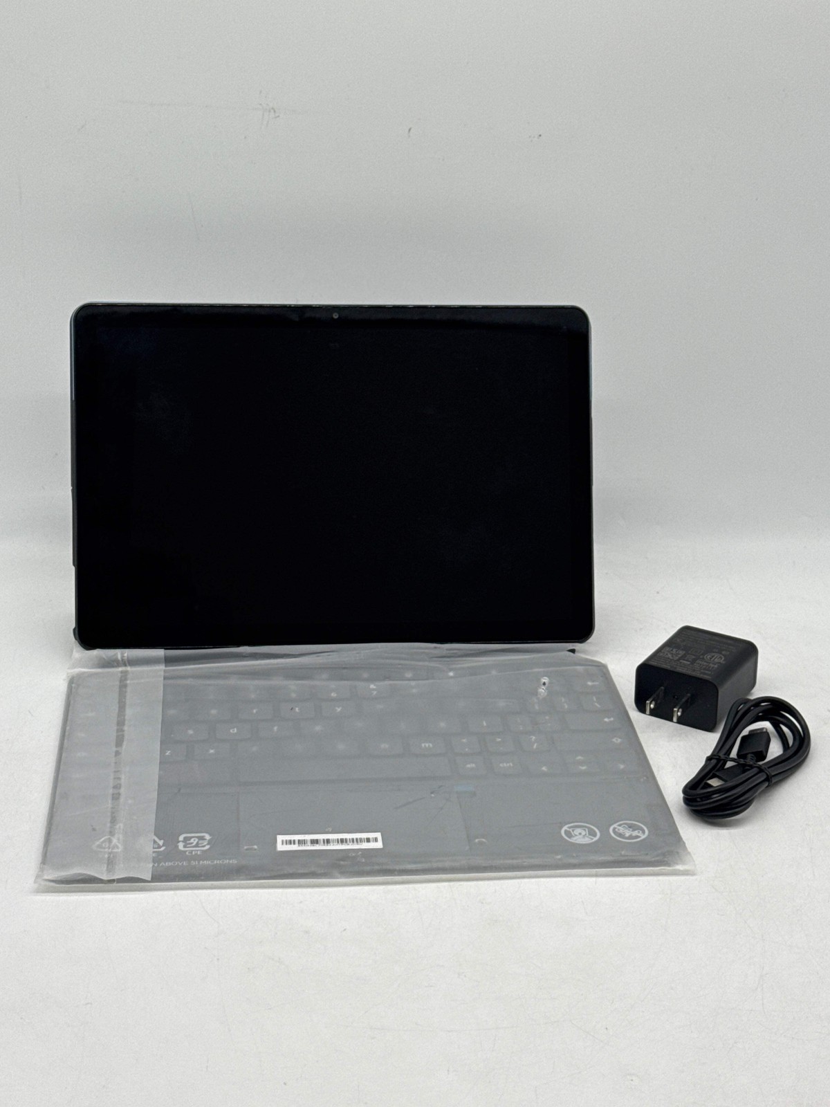 Lenovo IdeaPad Duet Chromebook 10.1" 2-in-1 Tablet 4GB RAM 128GB W/Keyboard