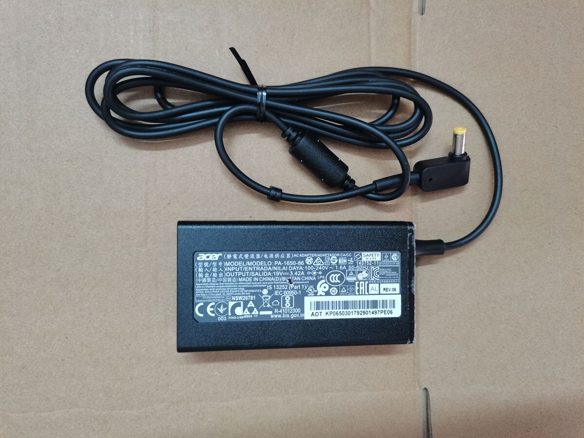 For Acer Veriton N4640G v2 Mini PC Original 65W 19V 3.42A PA-1650-86 AC Adapter