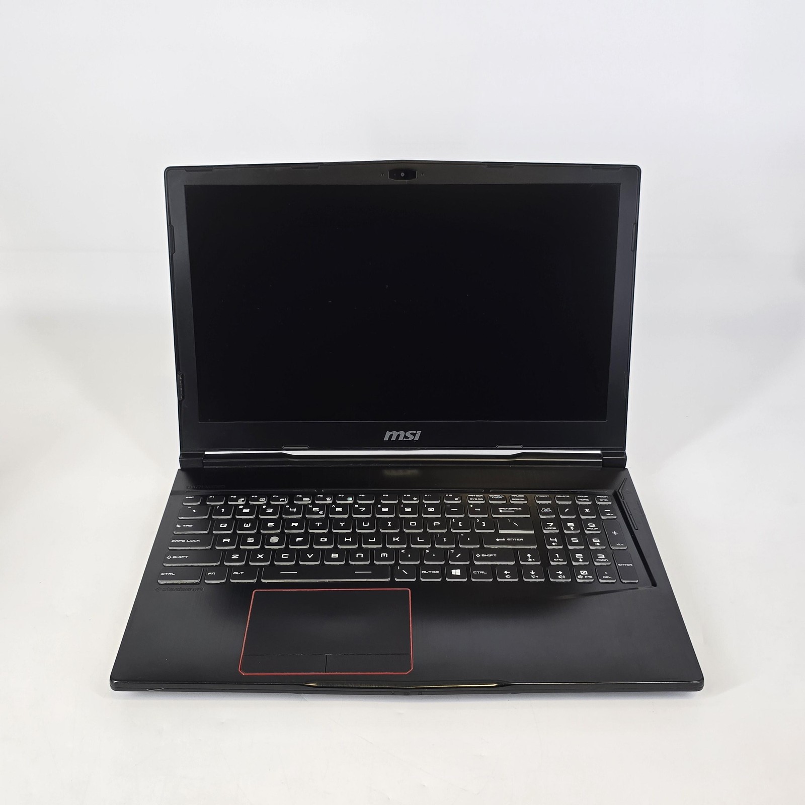 MSI Raider GE63 15.6 120Hz FHD i7-7700HQ 2.80GHz 16GB 256GB SSD/1TB HDD GTX 1070