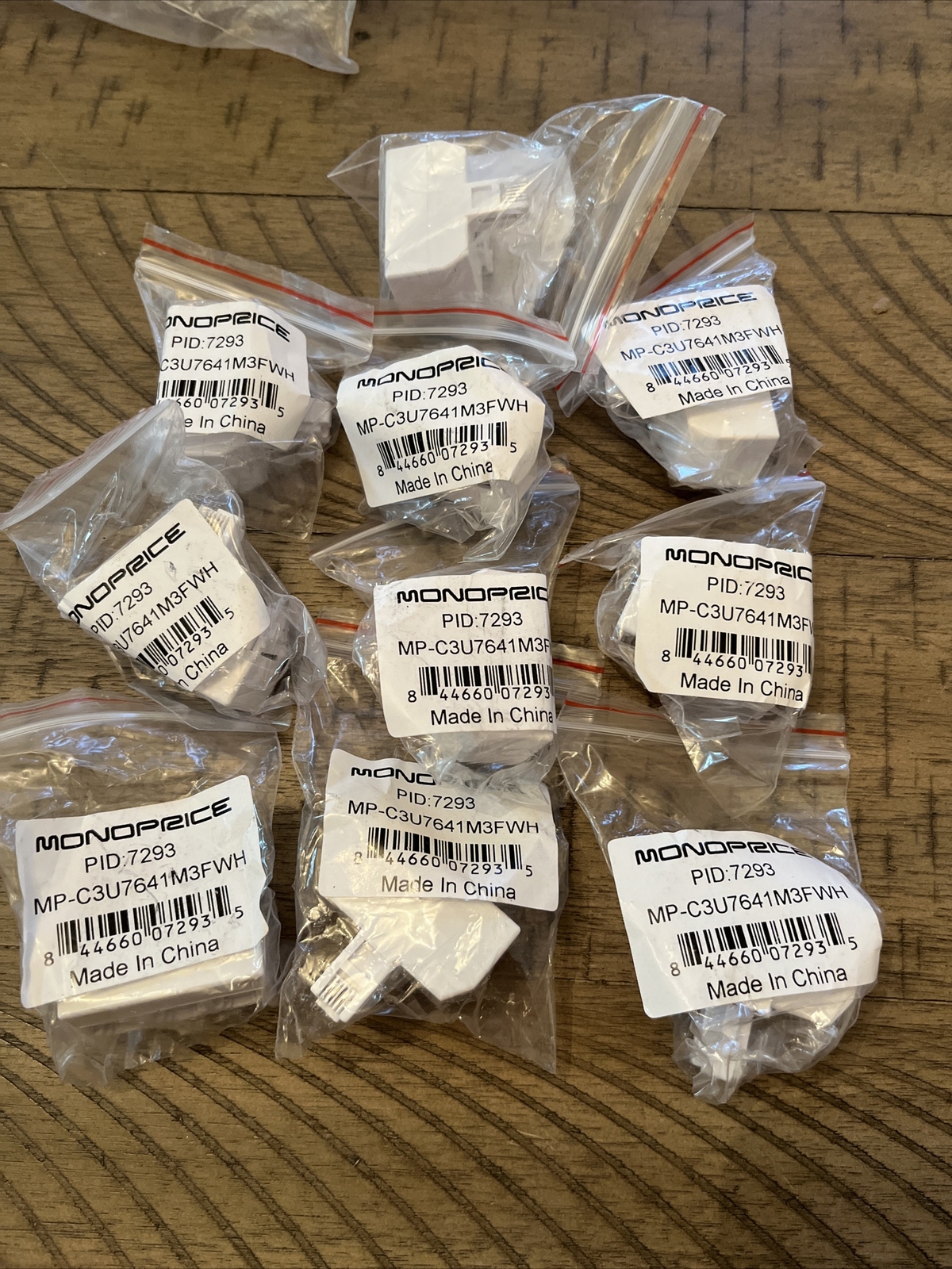 MONOPRICE 7293 T Adapter Lot Of 10