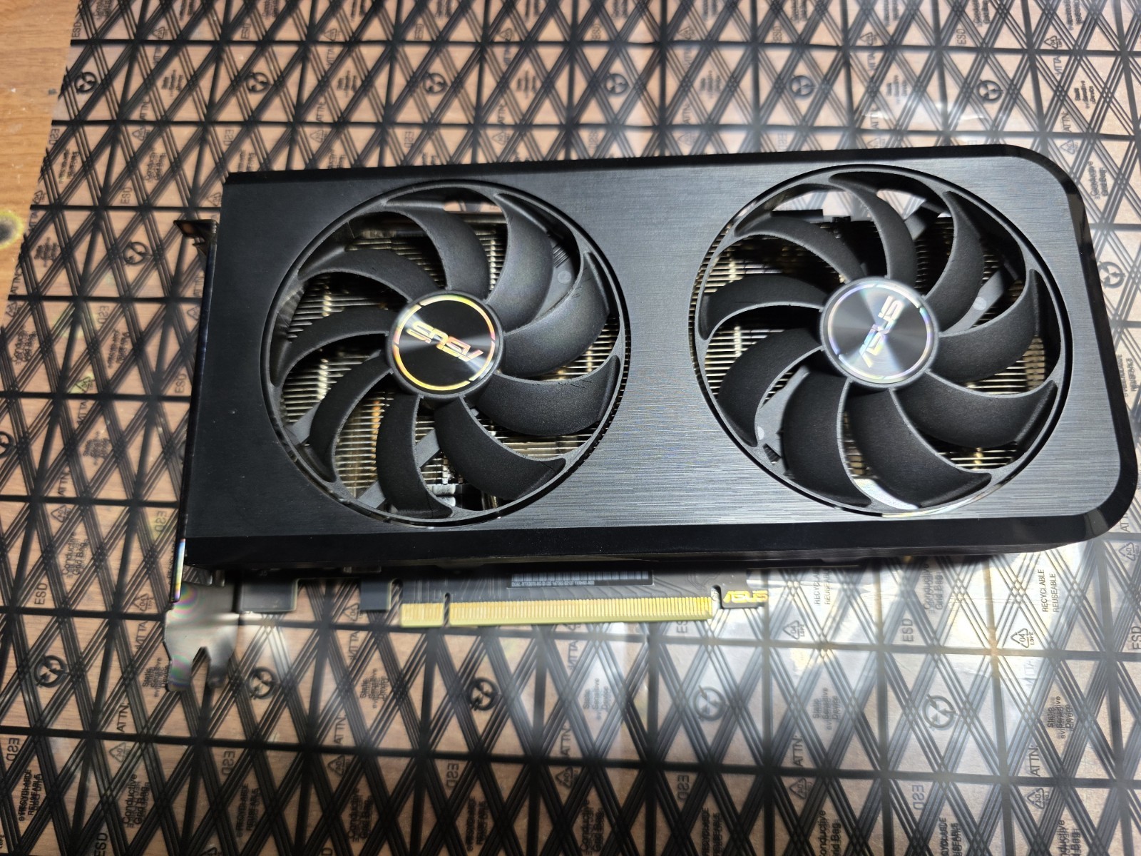 Asus GeForce RTX 3070 Dual 8GB GDDR6 Graphics Card DUAL-RTX3070-8G-SI