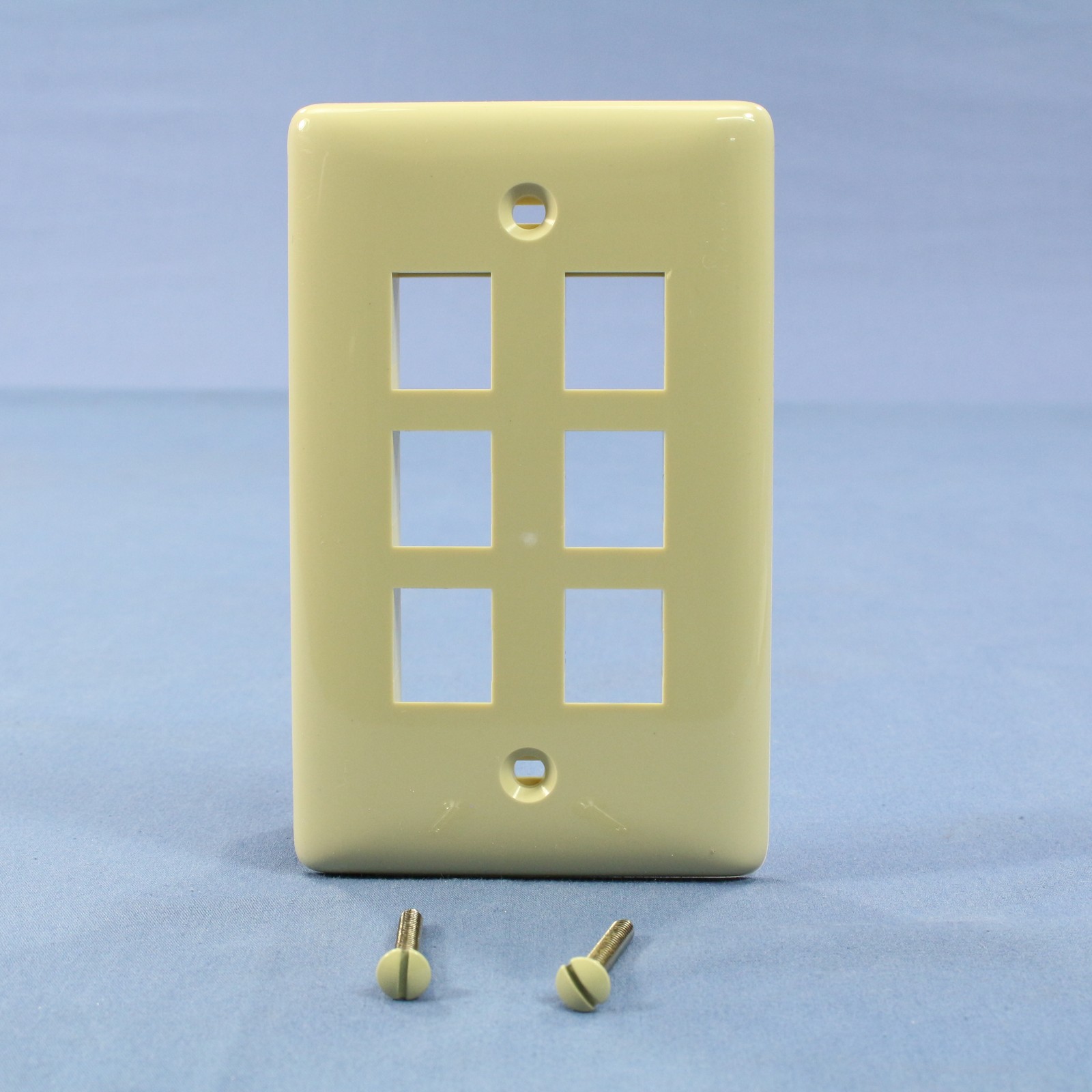 Hubbell NSP16I Ivory 1-Gang Snap Fit Flush Mount Multimedia 6-Port Wallplate