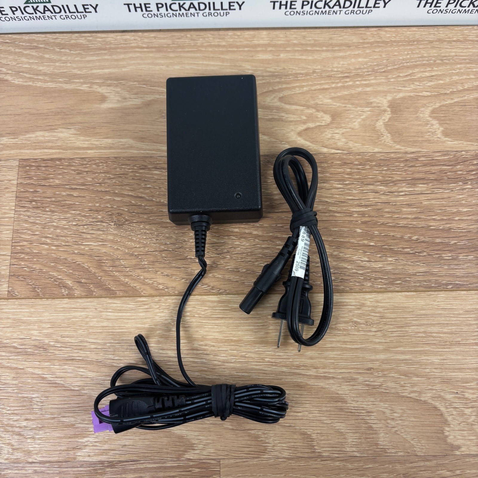 HP AC Power Adapter 0957-2269 32V 625mA Purple 3-Pin Tip Printer Power Supply