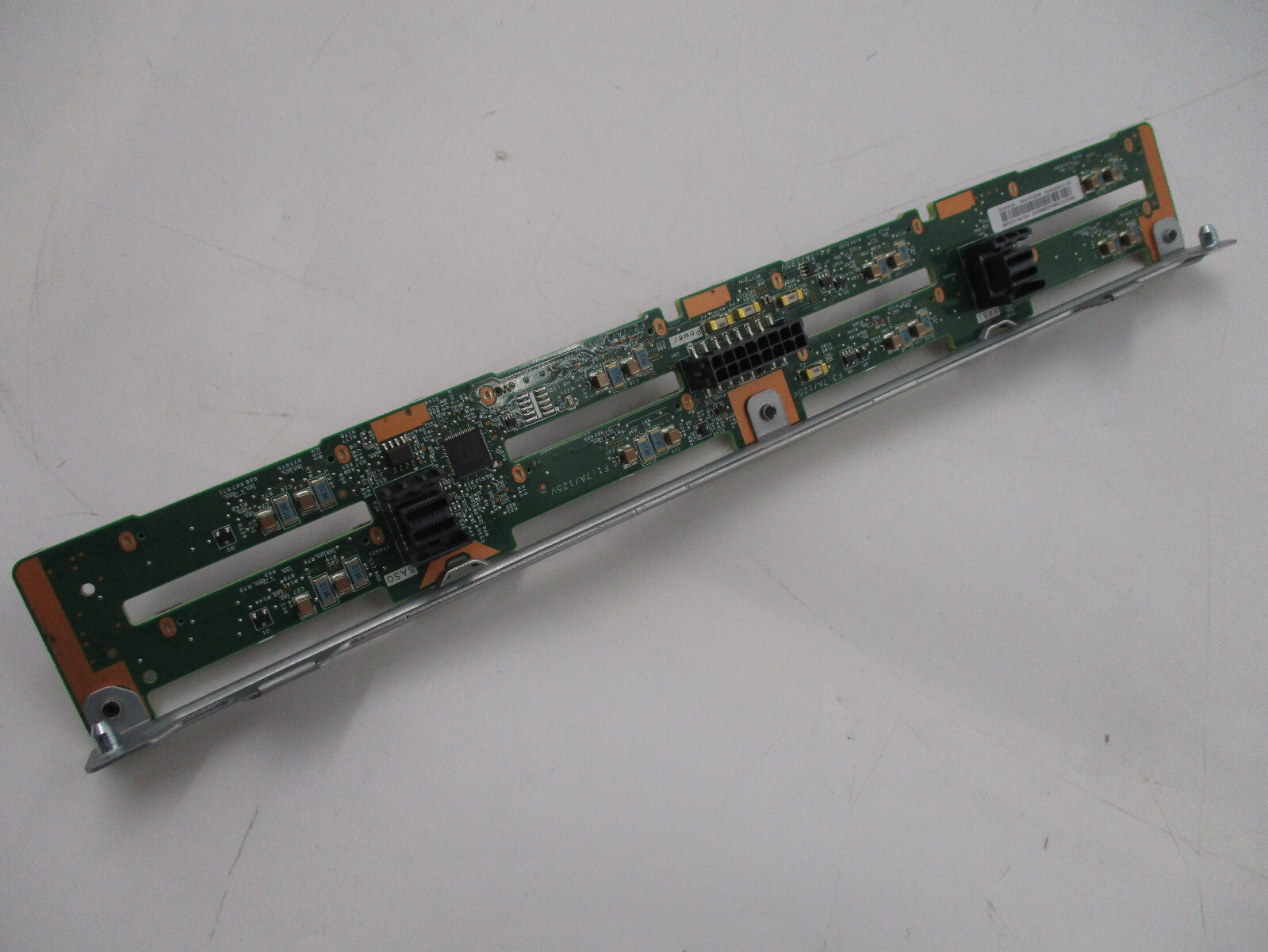 Lenovo ThinkSystem SR530/SR630 2.5" 8-Bay SAS/SATA Backplane FRU P/N: 01GV280