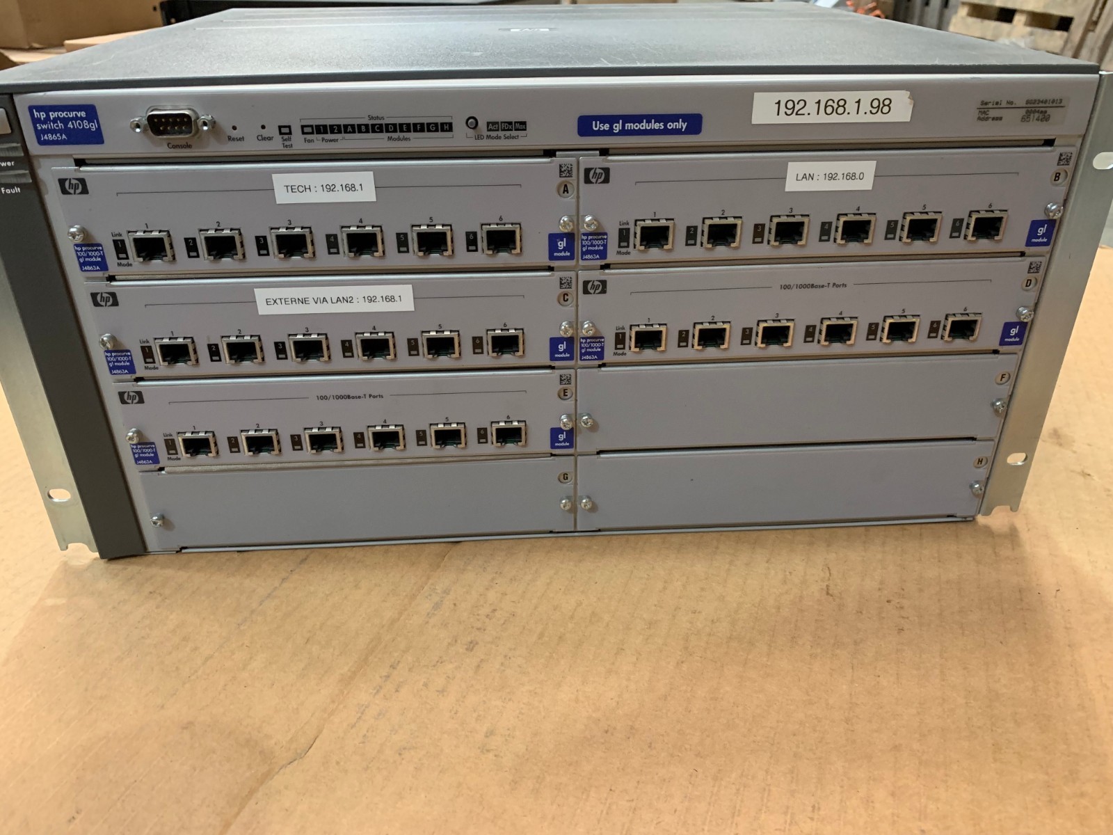 1 x HP 4108gl series ProCurve Switch 4100gl J4865A 4x J4863A
