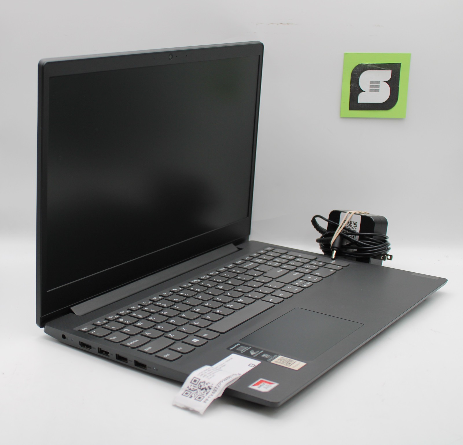 Lenovo IdeaPad S145-15AST AMD A6-9225 @ 2.6 GHz 4GB RAM 120GB SSD No OS