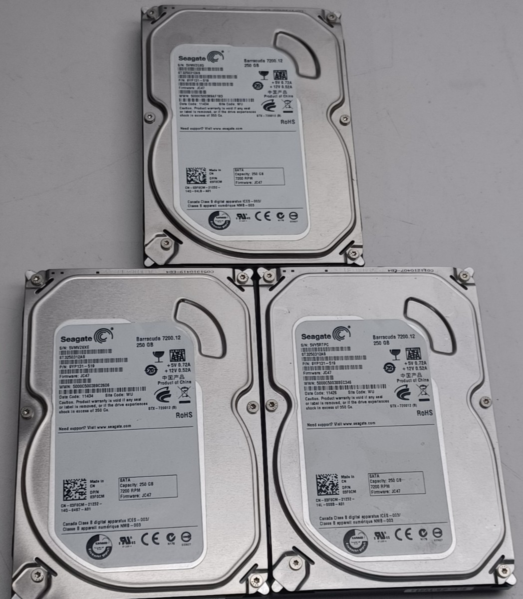 Lot of 3 Seagate Barracuda 7200.12 250GB HDD Hard Drive ST3250312AS Used