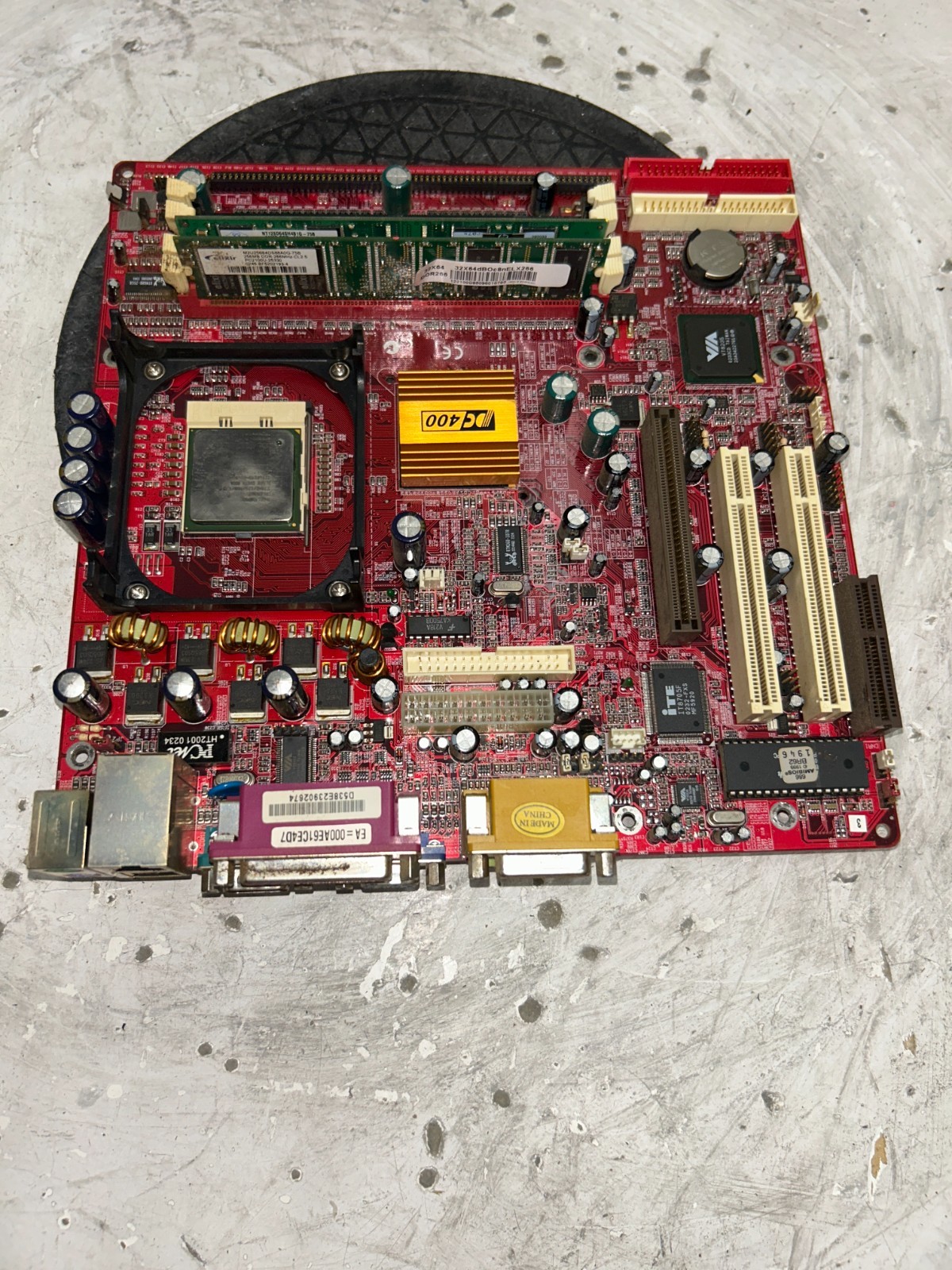 PCCHIPS-M925 PC400 Intel Celeron 1.7GHz 384MB NO HDD