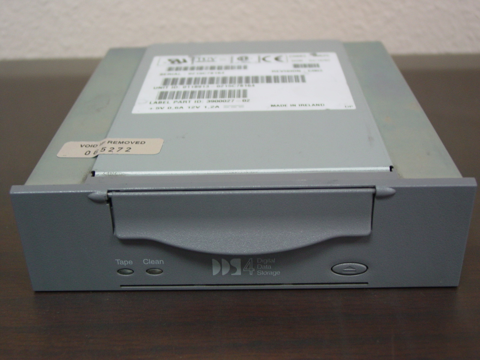  SUN 3900027-02 40GB Internal Tape Drive DDS4 DAT 