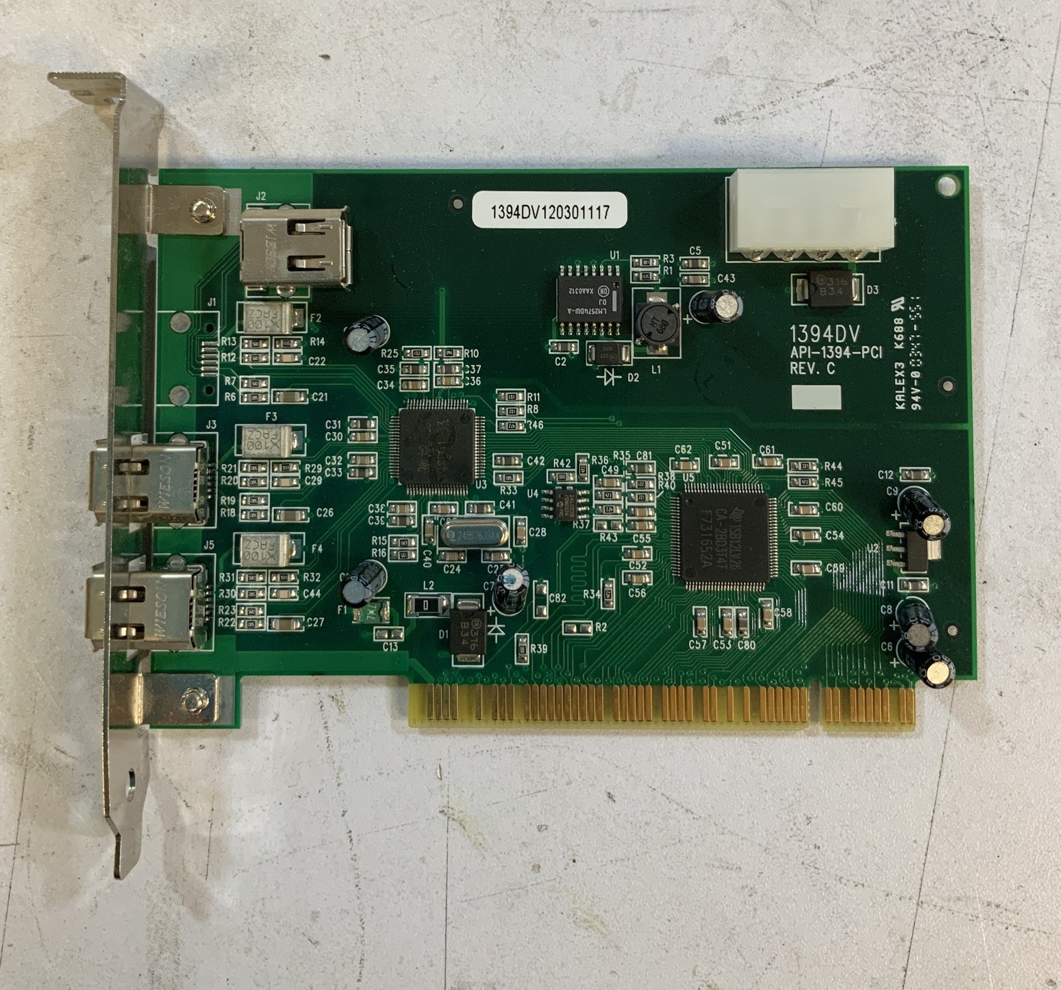 1pc used IOI API1394-PCI 1394DV acquisition card NS Q4B
