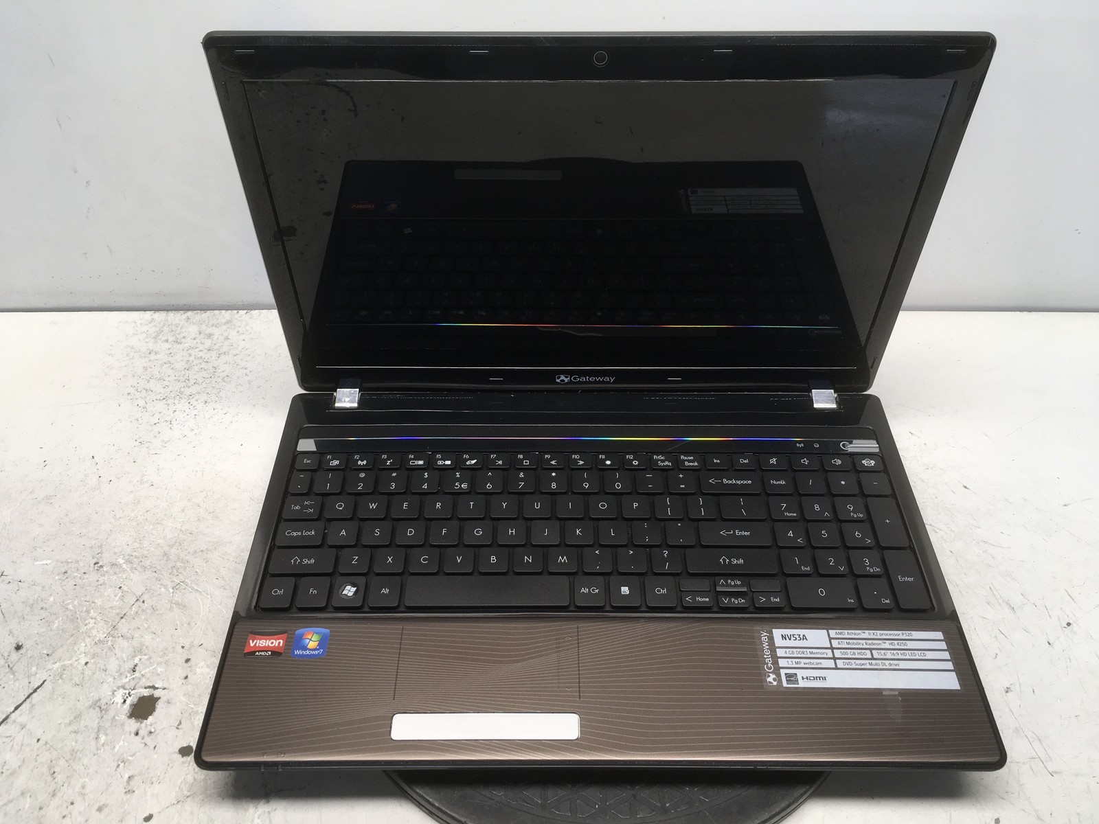 Gateway NV53A51U AMD Athlon II P320 2100MHz 4 GB NO HDD No Batt