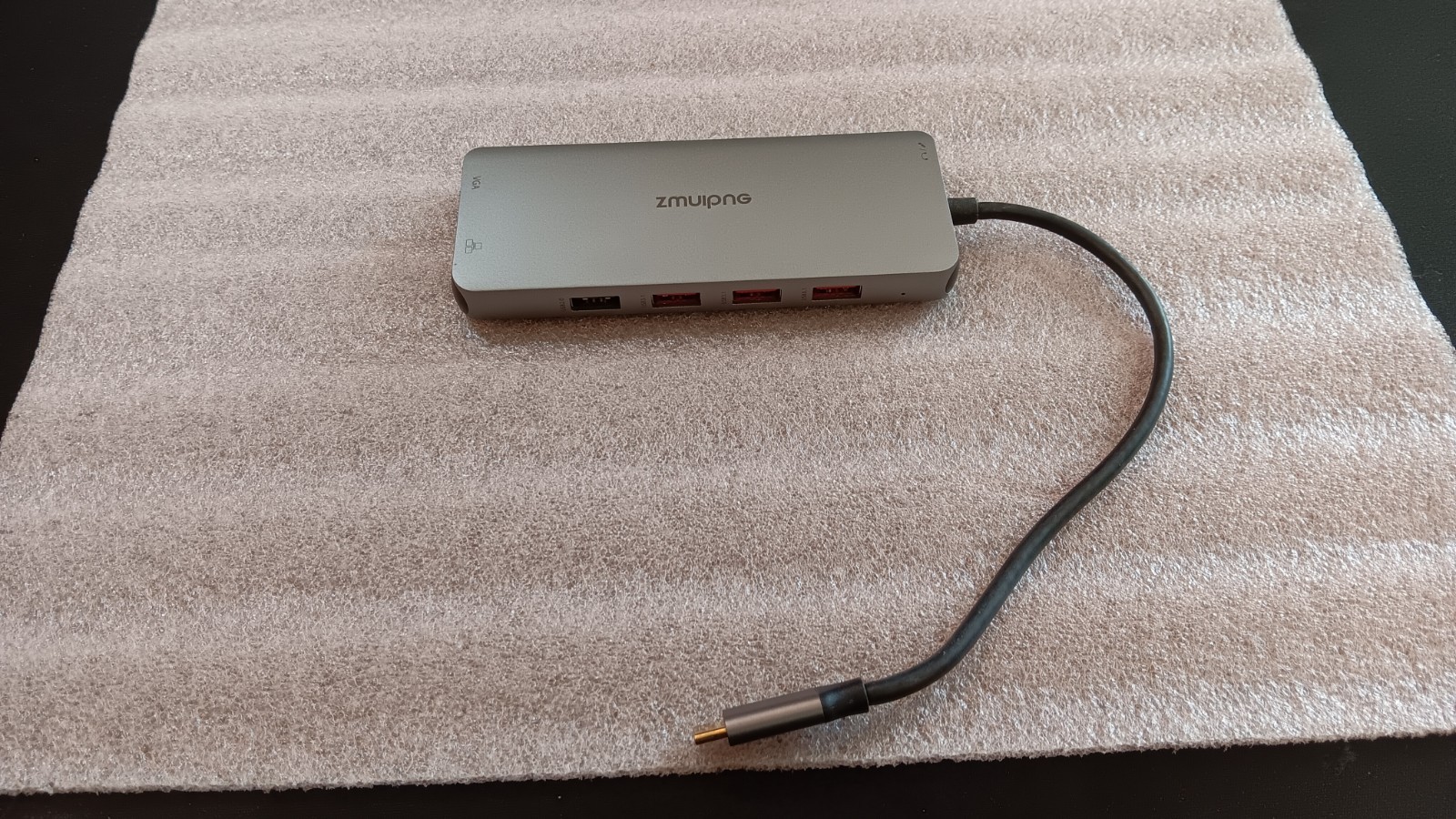 ZMUIPNG ZM3310 11-IN-1 USB-C HUB - VGA, RJ45, 2x HDMI, USB 2.0/3.0, AUDIO/MIC PD