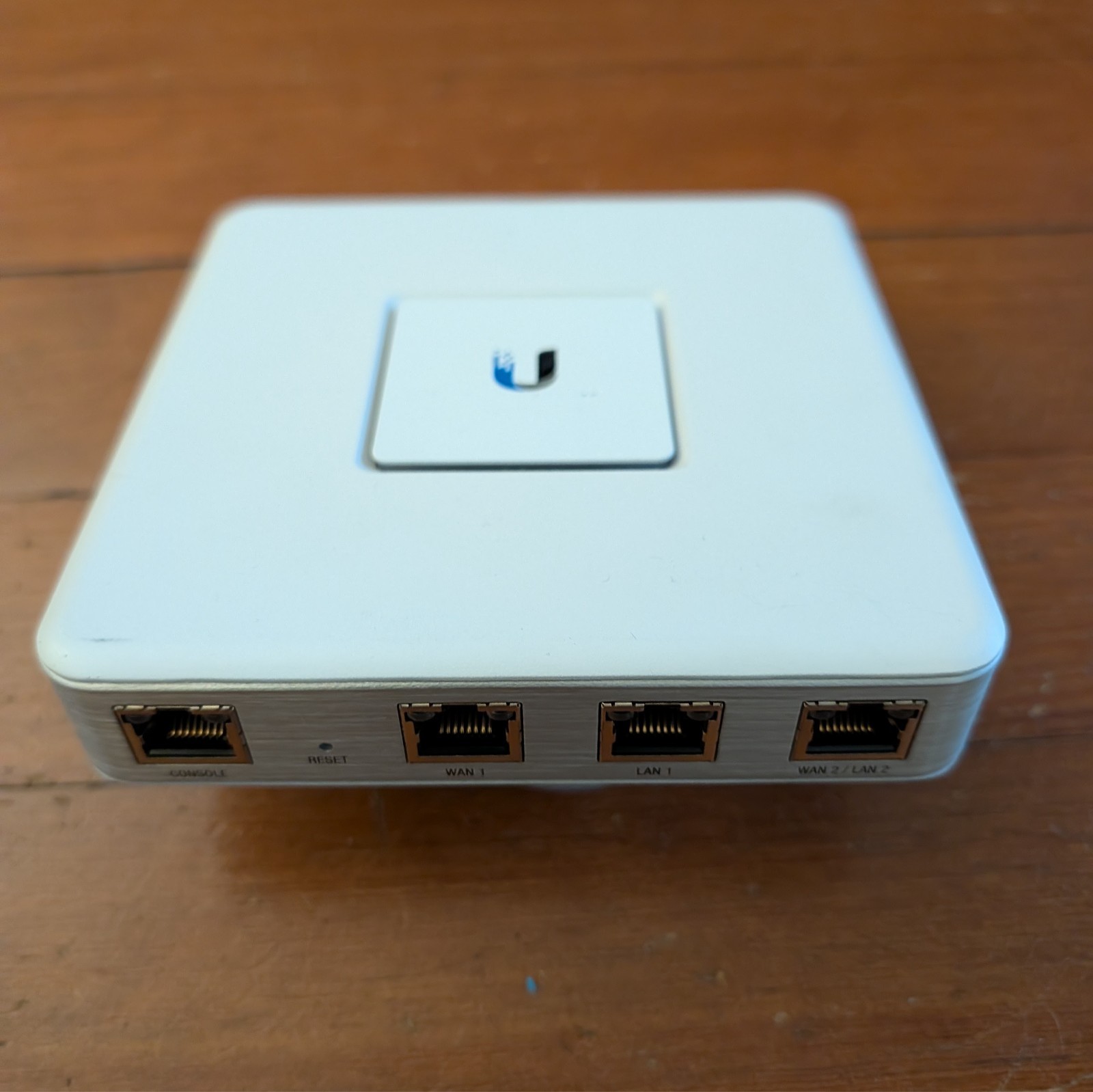 Ubiquiti UniFi Security Gateway Enterprise Firewall Router USG w/ Power Supply