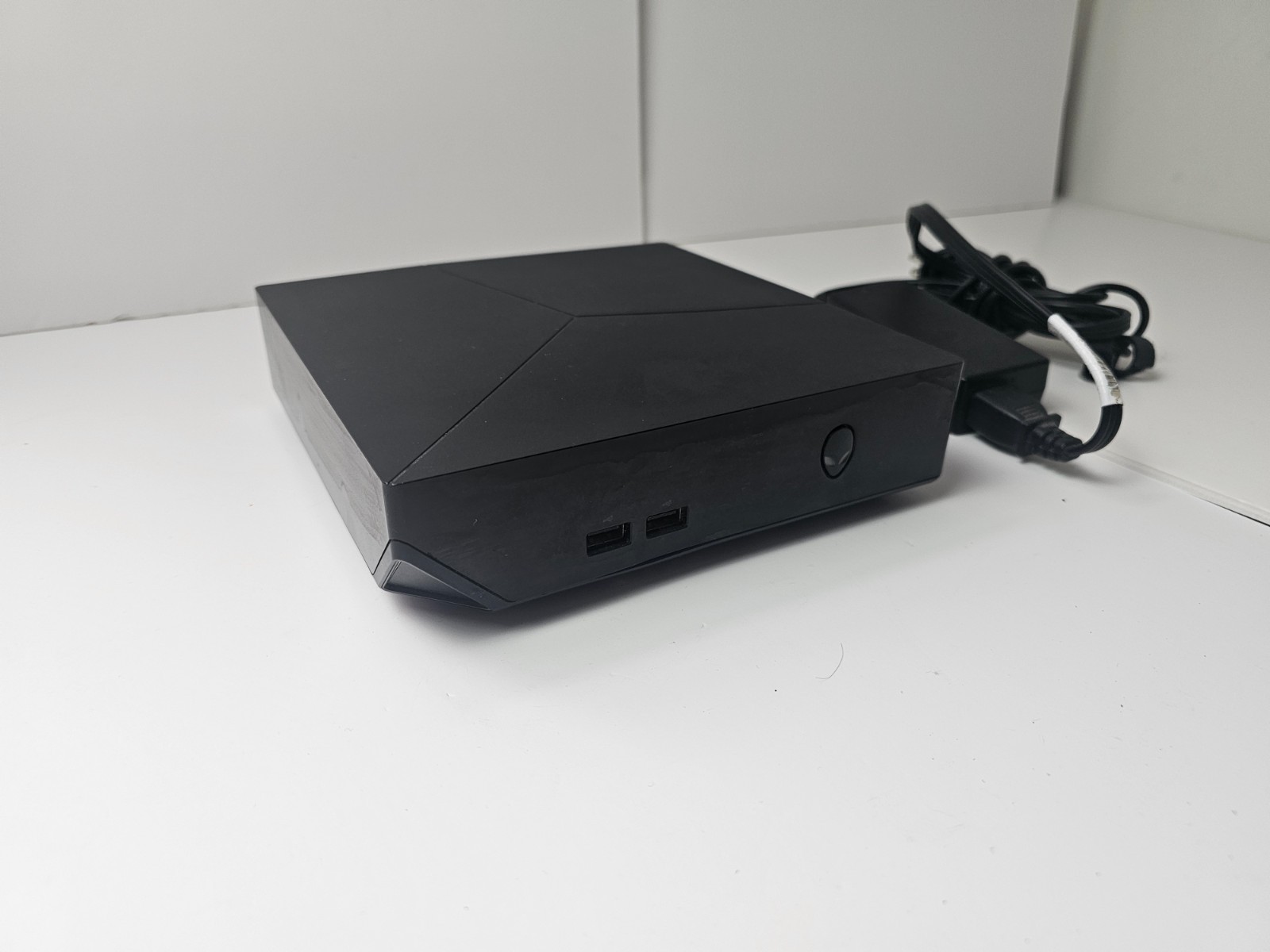 Dell Alienware Alpha R1 PC / Intel Core i3 4th Gen. Tested Works