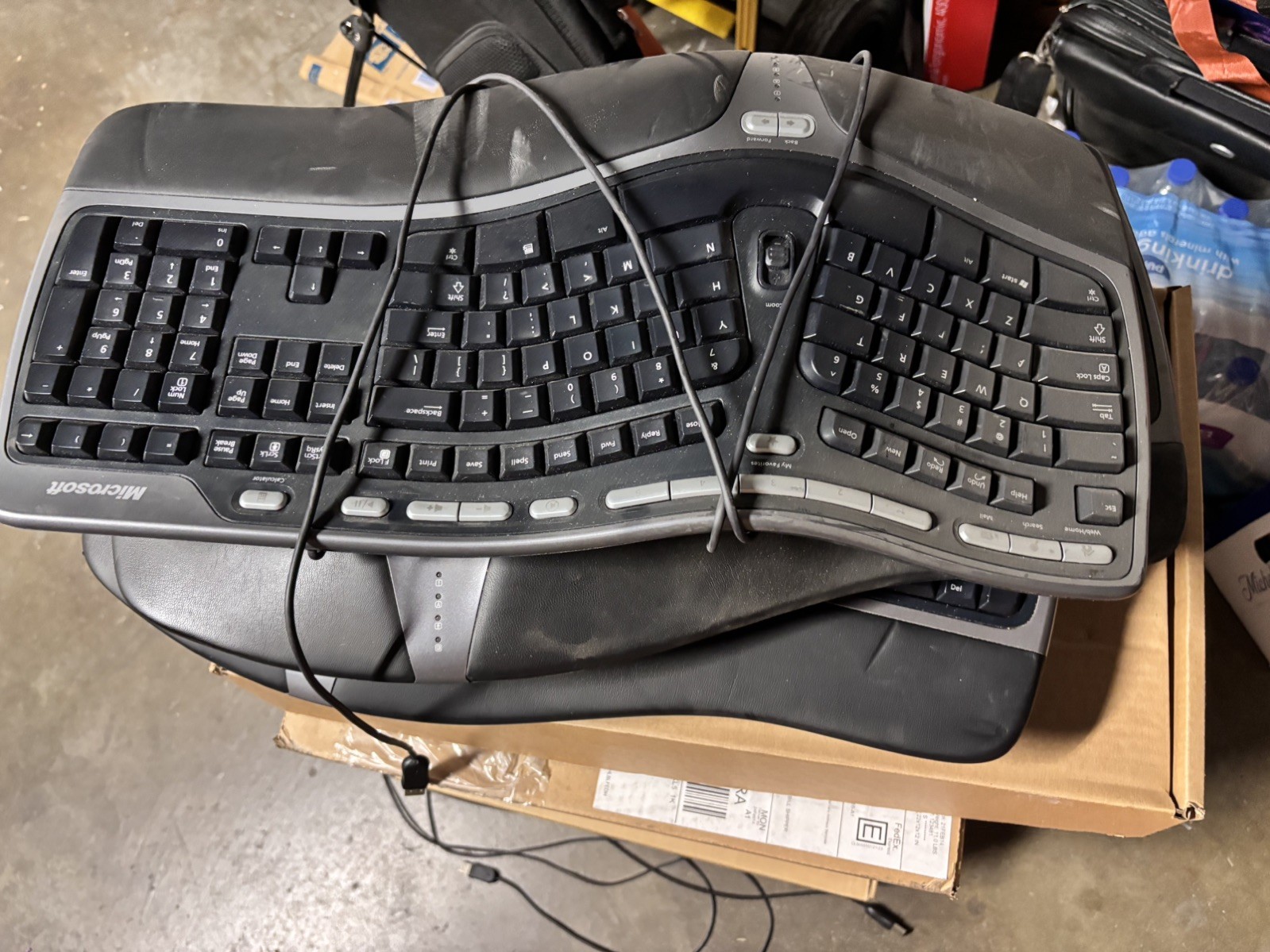 USED Microsoft Natural Ergonomic Keyboard 4000 Wired USB Black