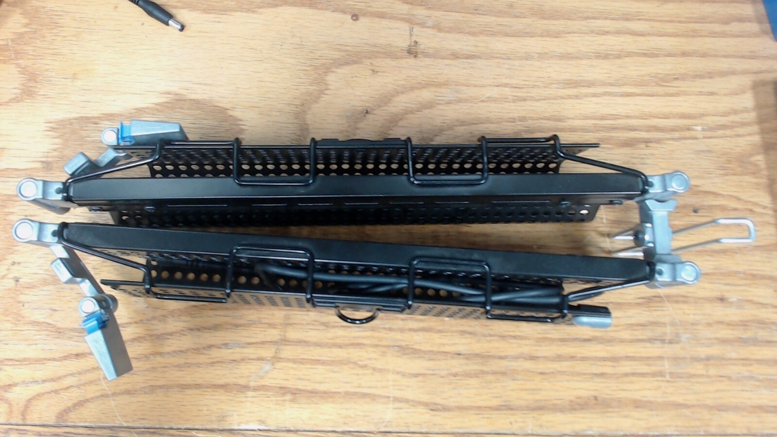 Dell CN-0UU299 Retractable CMA Cable Management Tray Arm for PowerEdge Servers