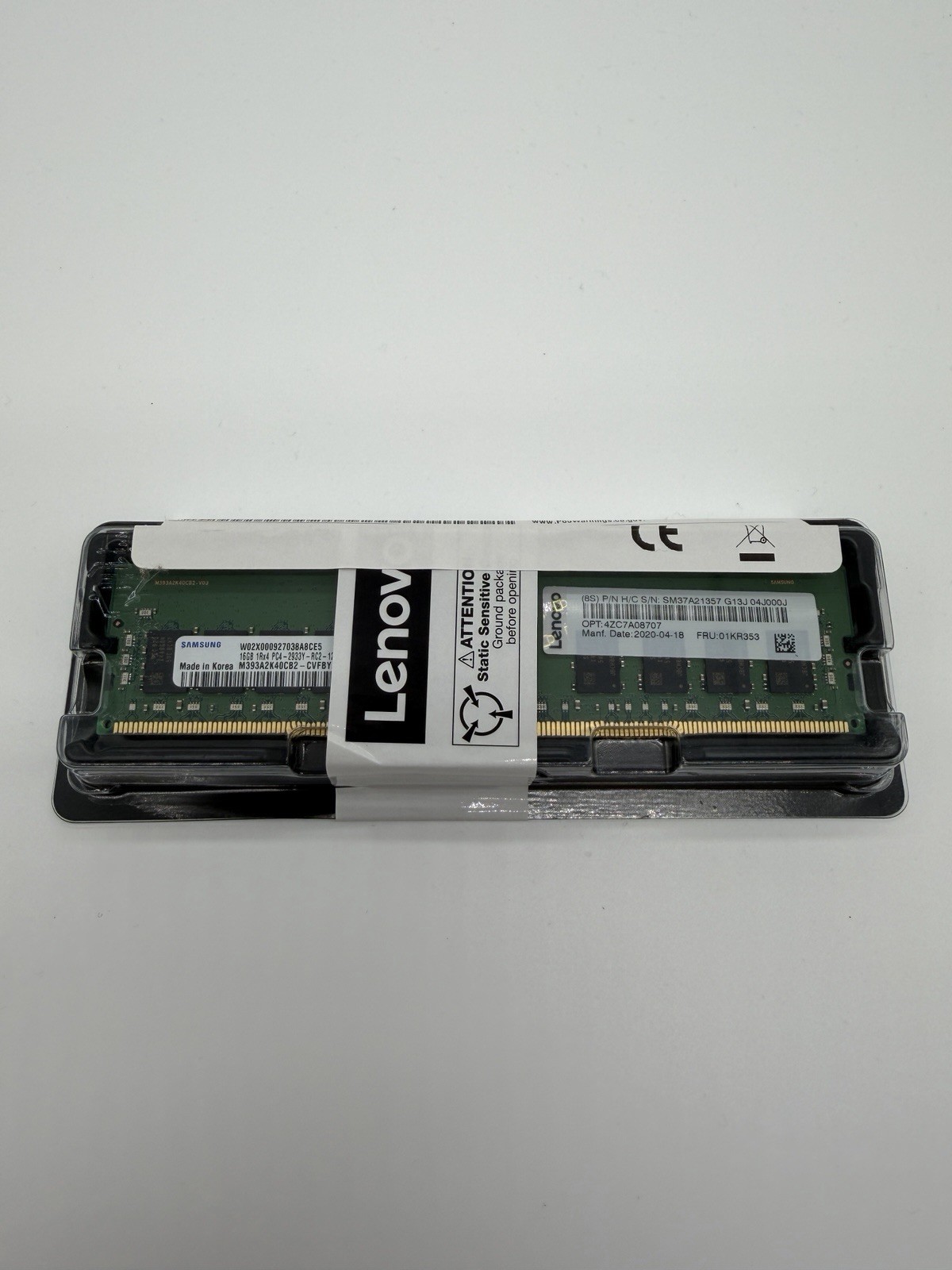 Samsung 16GB 1Rx4 PC4-2933Y DDR4 ECC RDIMM Server Memory M393A2K40CB2-CVFBY