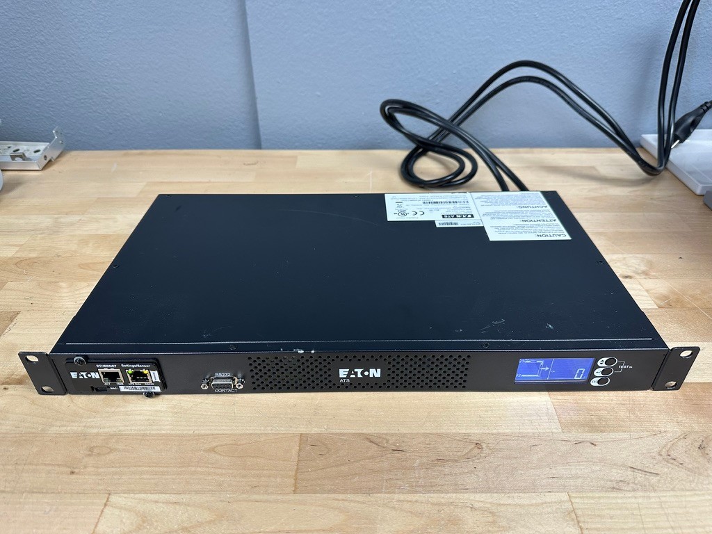 Eaton EATS115 120V 12A Single-Phase 10-Outlet PDU W/ Rack Ears 9001-5013