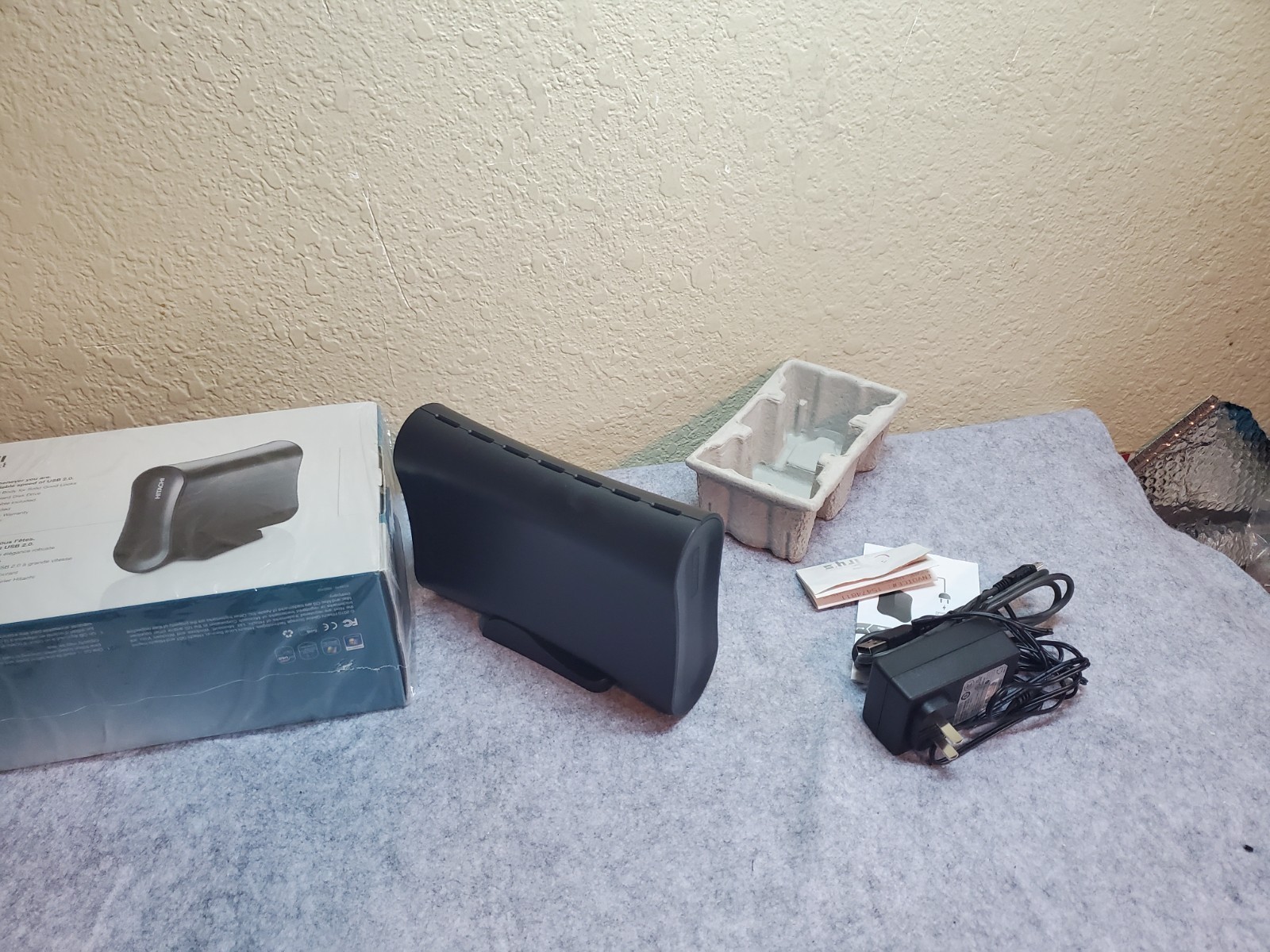 Desktop External Hard Drive Hitachi XL1000 1TB 1To USB 2.0, Pre-owned, tested