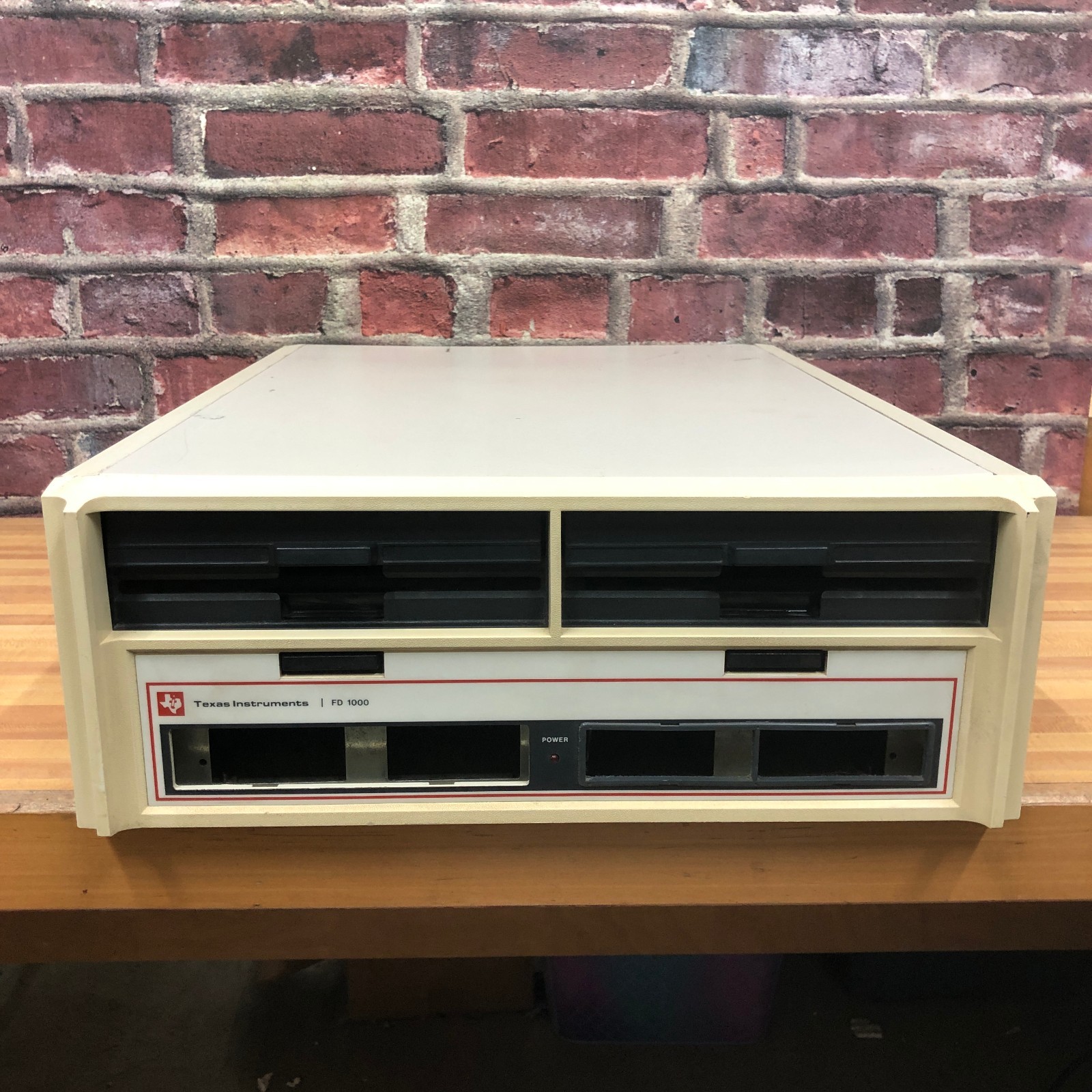 Texas Instruments Model FD1000 Flexible-Disk System for Model 990 Computer