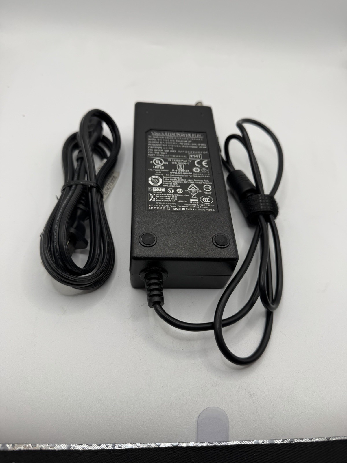 Genuine EDAC EA11013M-205 120W AC Adapter 20.5V 5.85A for Targus DOCK180 DOCK410