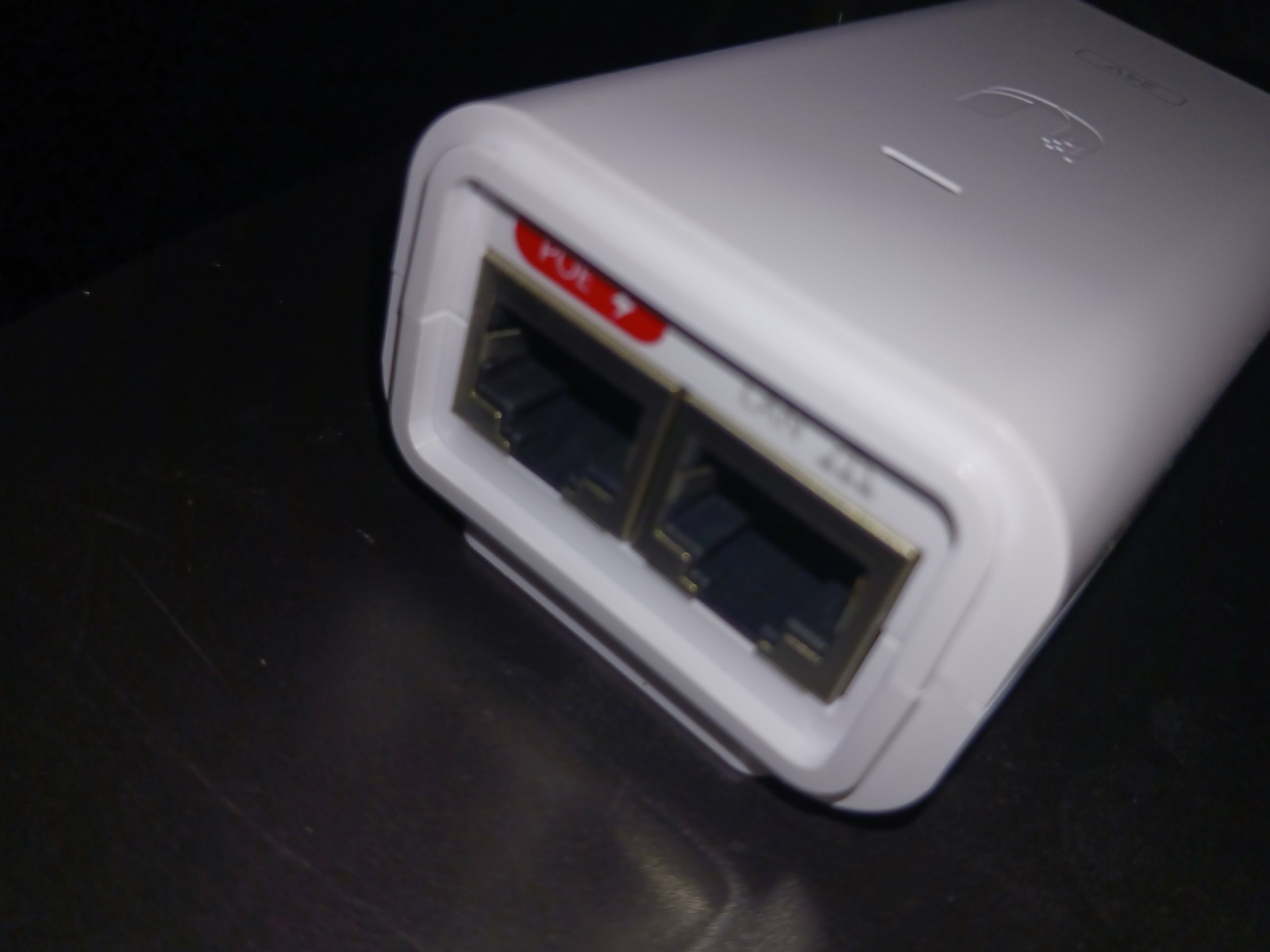 Genuine Ubiquiti GP-A240-050G Gigabit PoE Adapter 24V 0.5A 12W White