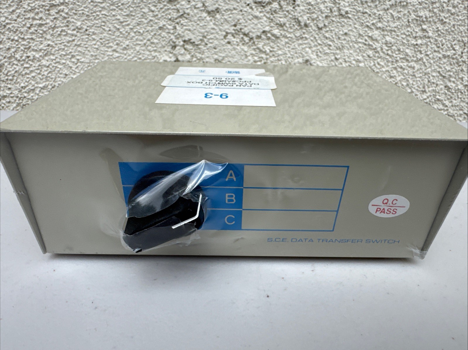 NEW SCE Manual Data Transfer Switch Box 3 Port ~ A,B,C NOS VTG Transfer Switch
