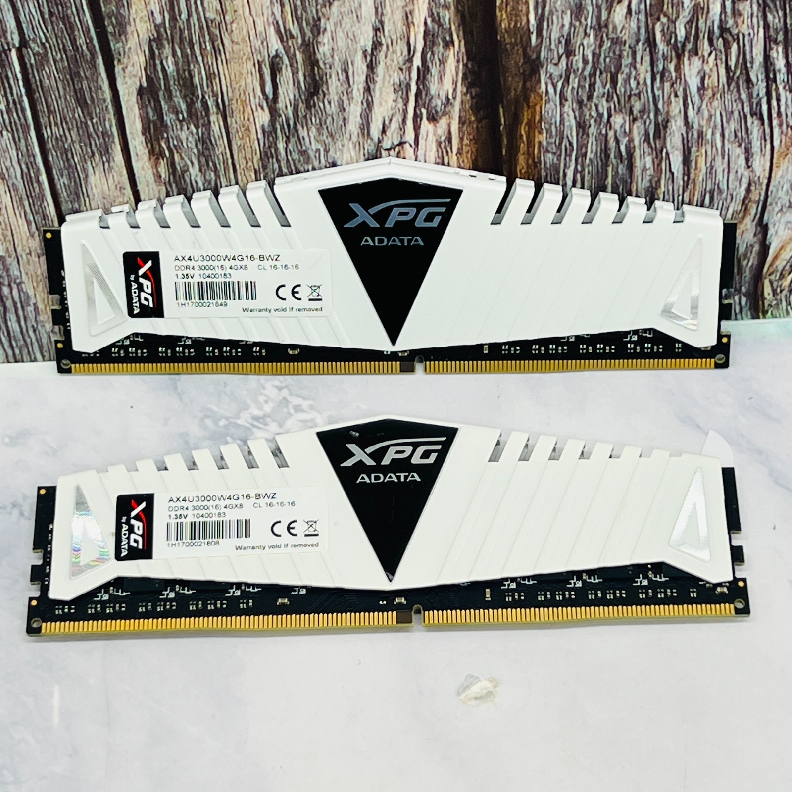 ADATA XPG 8GB (2x4GB) RAM DDR4 3000MHz AX4U3000W4G16-BWZ Memory Kit