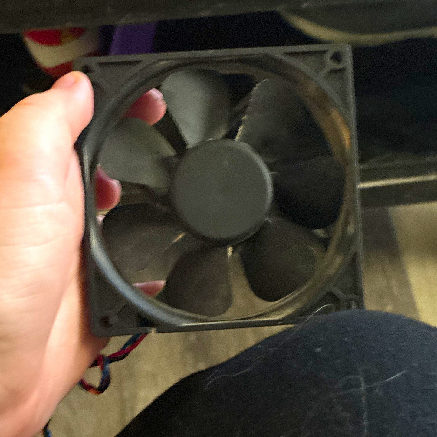 Delta Electronics DSB0912M 92mm 12V 3-Pin Ball Bearing Case Fan Black