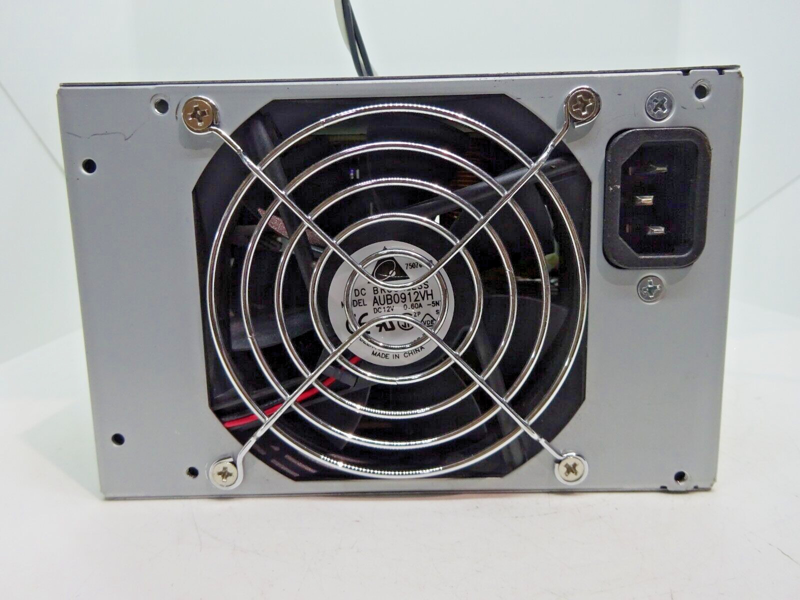 Delta Electronics DPS-460CB C HP P/N:381840-002 REV:02 F Power Supply 460W #NT3592