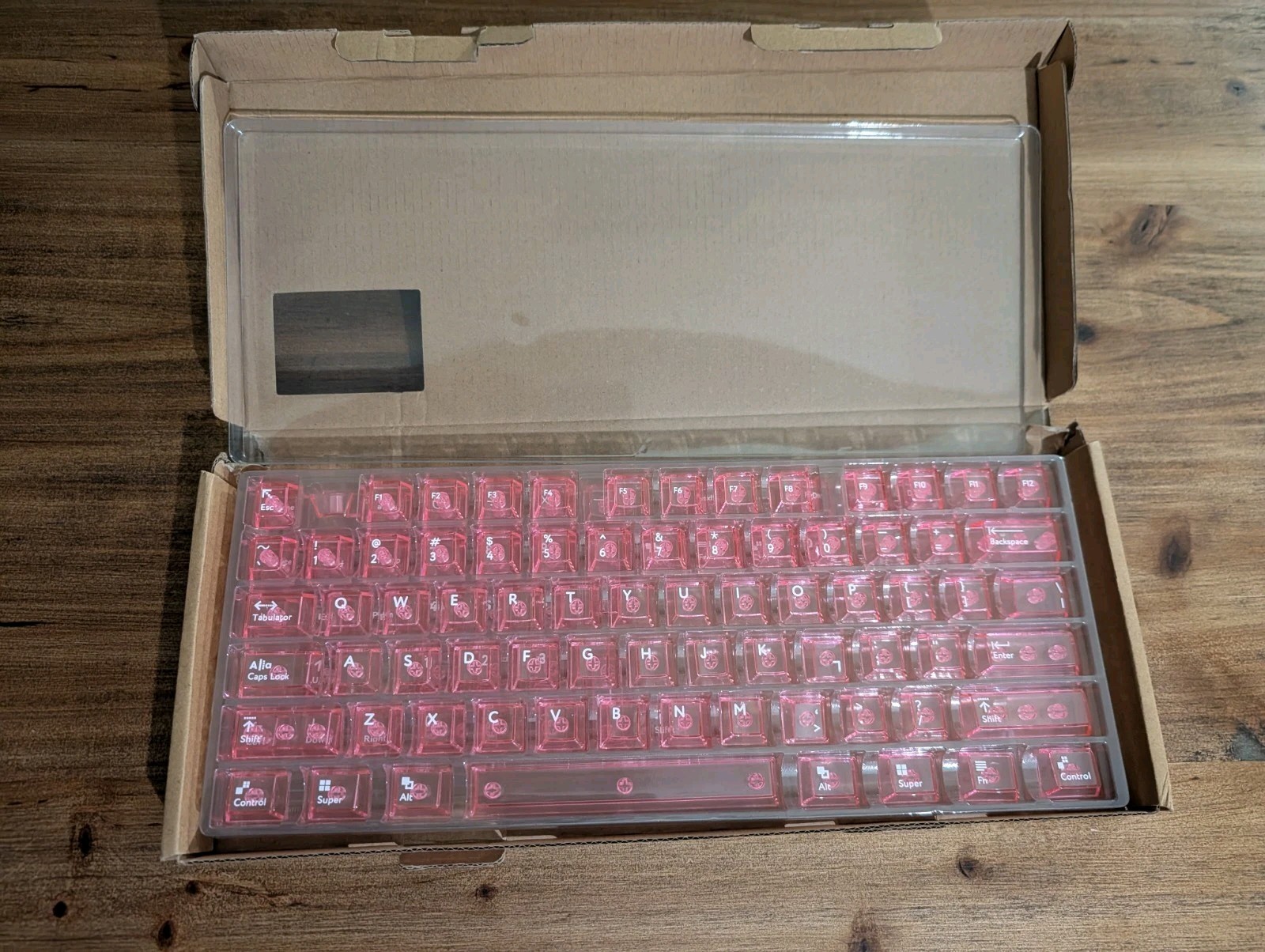 Crystal Clear Keyboard Keycaps Transparent PC Cherry Profile Pink Keycap Set.