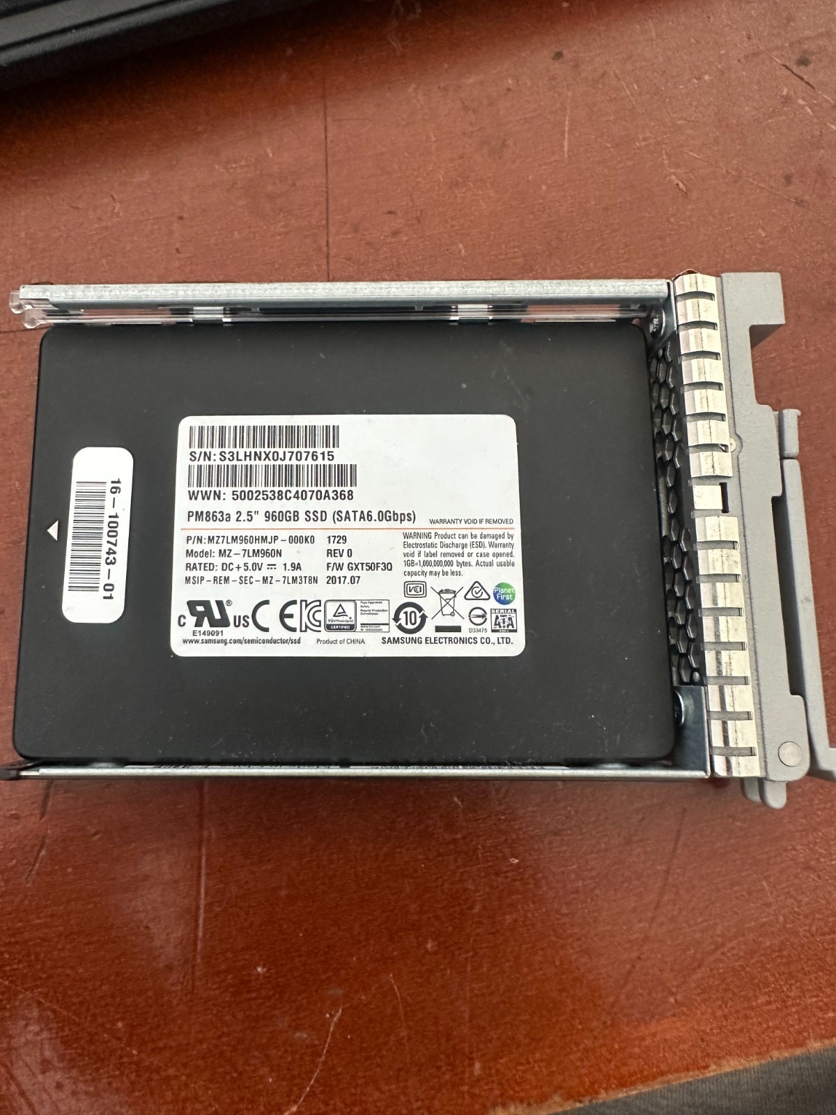 UCS-SD960GBKS4-EV Cisco 960GB SATA 6Gbps 2.5 “ Solid State Drive