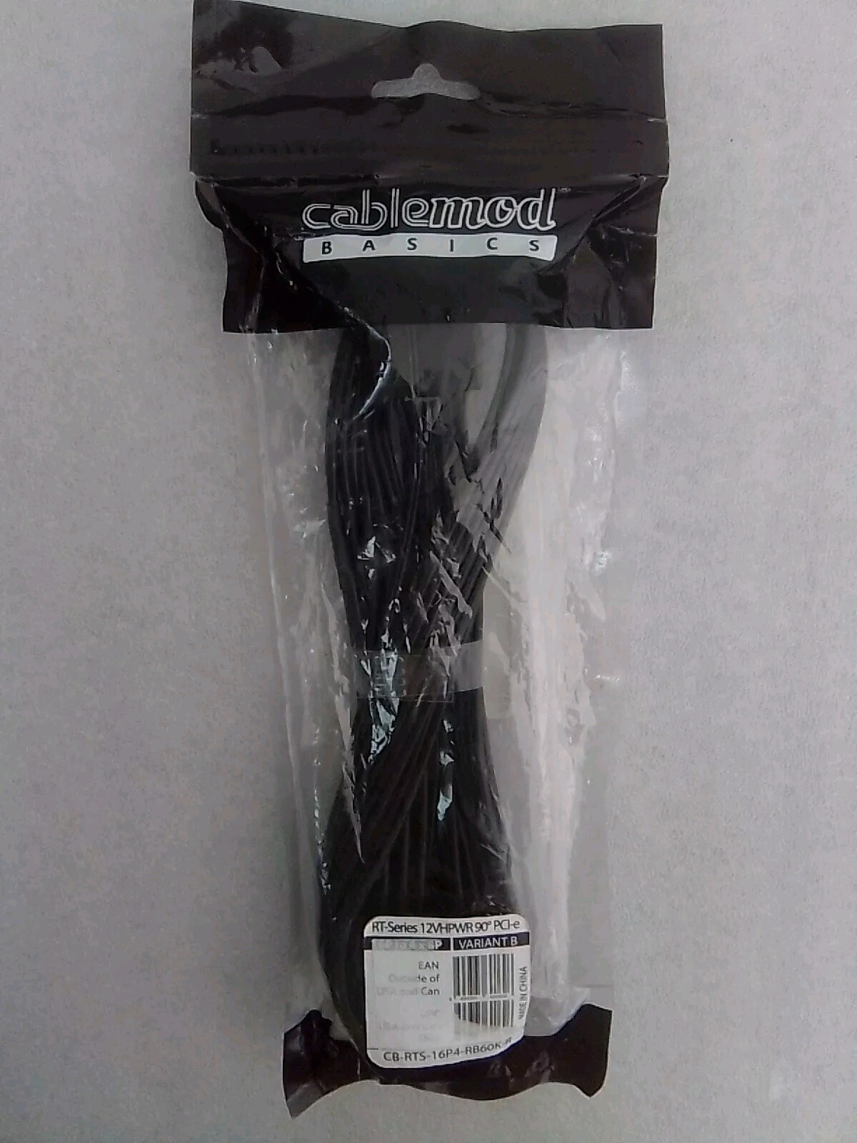 CableMod Basics C-Series 12VHPWR PCI-e Cable 8 Pin CB-RTS-16P4