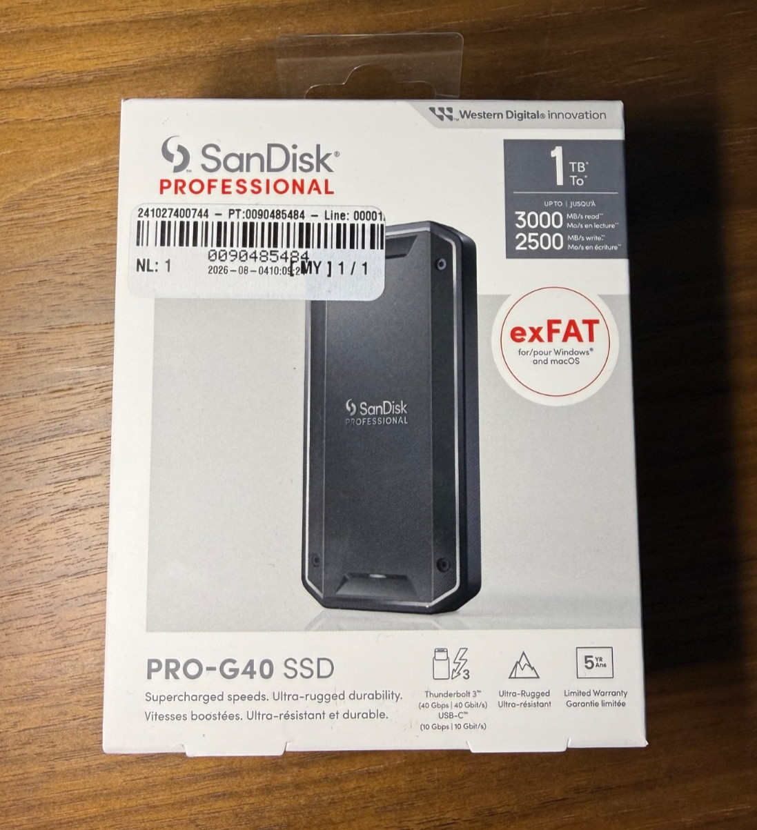 SanDisk PRO-G40 1TB NVMe USB-C Portable External SSD (SDPS31H-001T-GBCND)