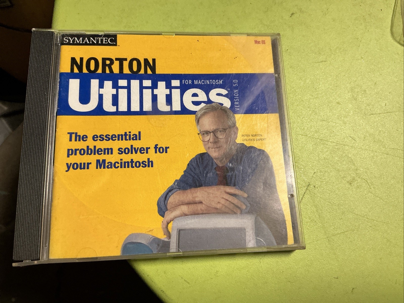 Symantic Norton Utilities  Mac OS Cd Rom  version 5.0
