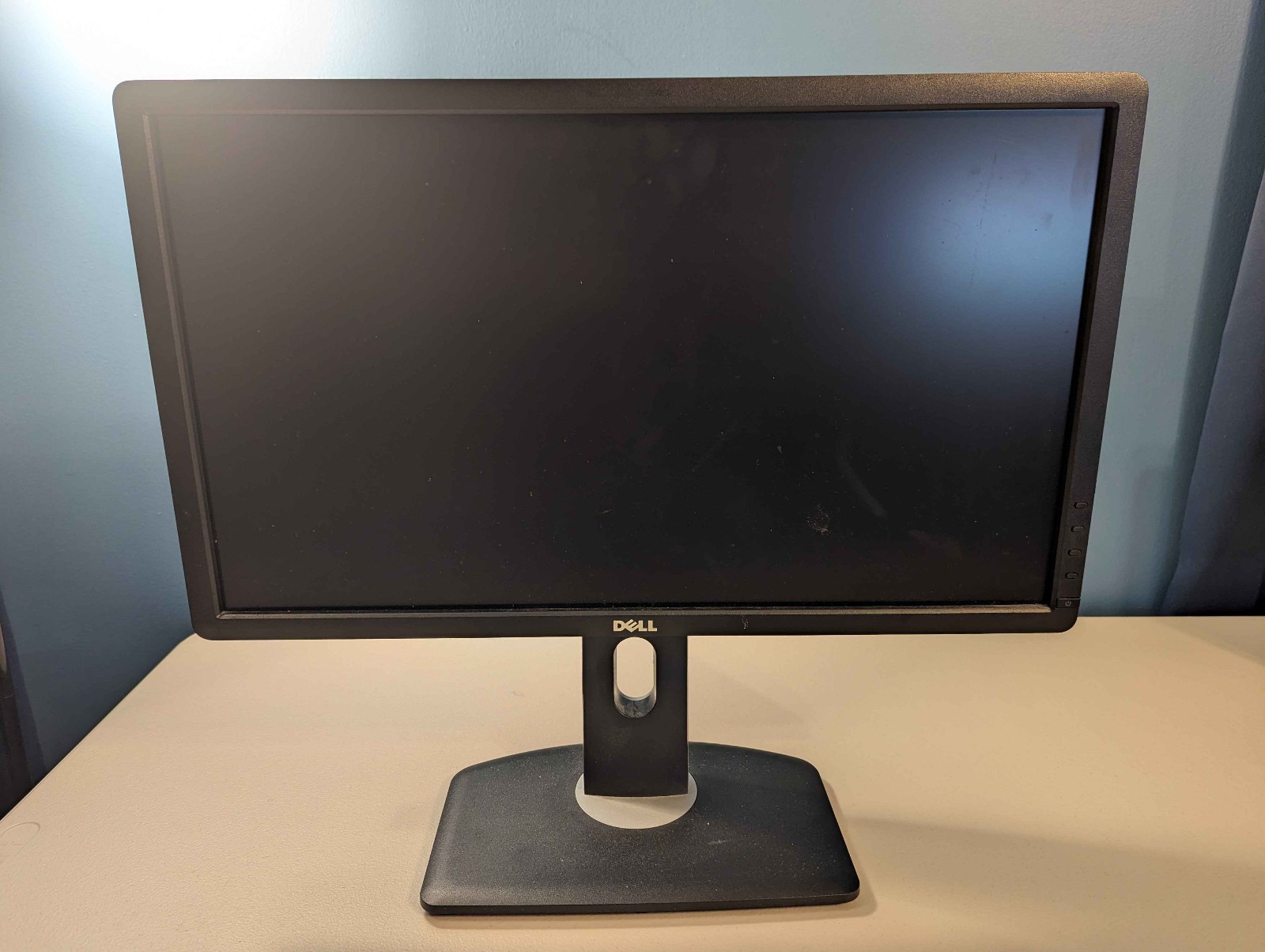 Dell UltraSharp U2312HM 23" LED Monitor 4-Port USB VGA DVI 1080p 2GFKN [USED]