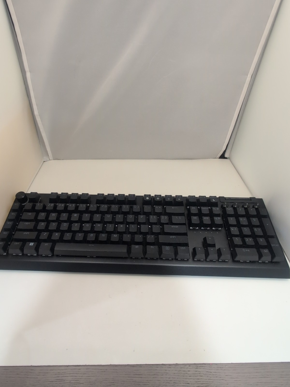 Razer BlackWidow V4 Pro Mechanical Keyboard: Green Switches Tested Read Desc.
