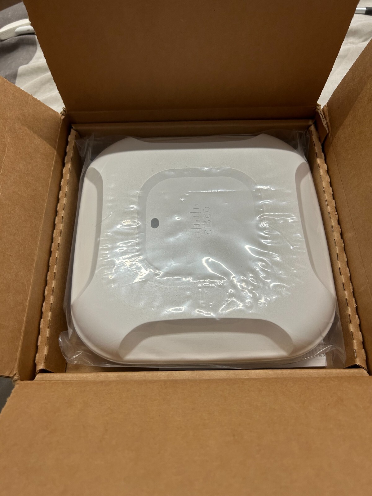 Cisco  Air Cap Wireless Access Point AIR-CAP3702IBK9-RF - NIB, Sealed - NEW