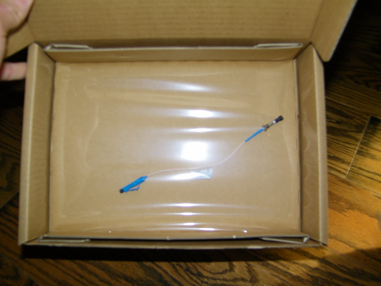 Tyco Electronics 2064482-1 C/A 900UM SM Wht, LP Term LC Blue NIB 10437D Fiber Op